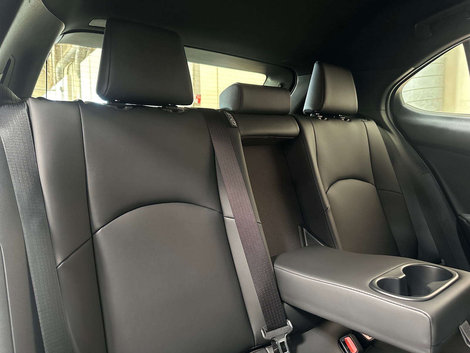 Thumbnail: 2025 Lexus UX - 5