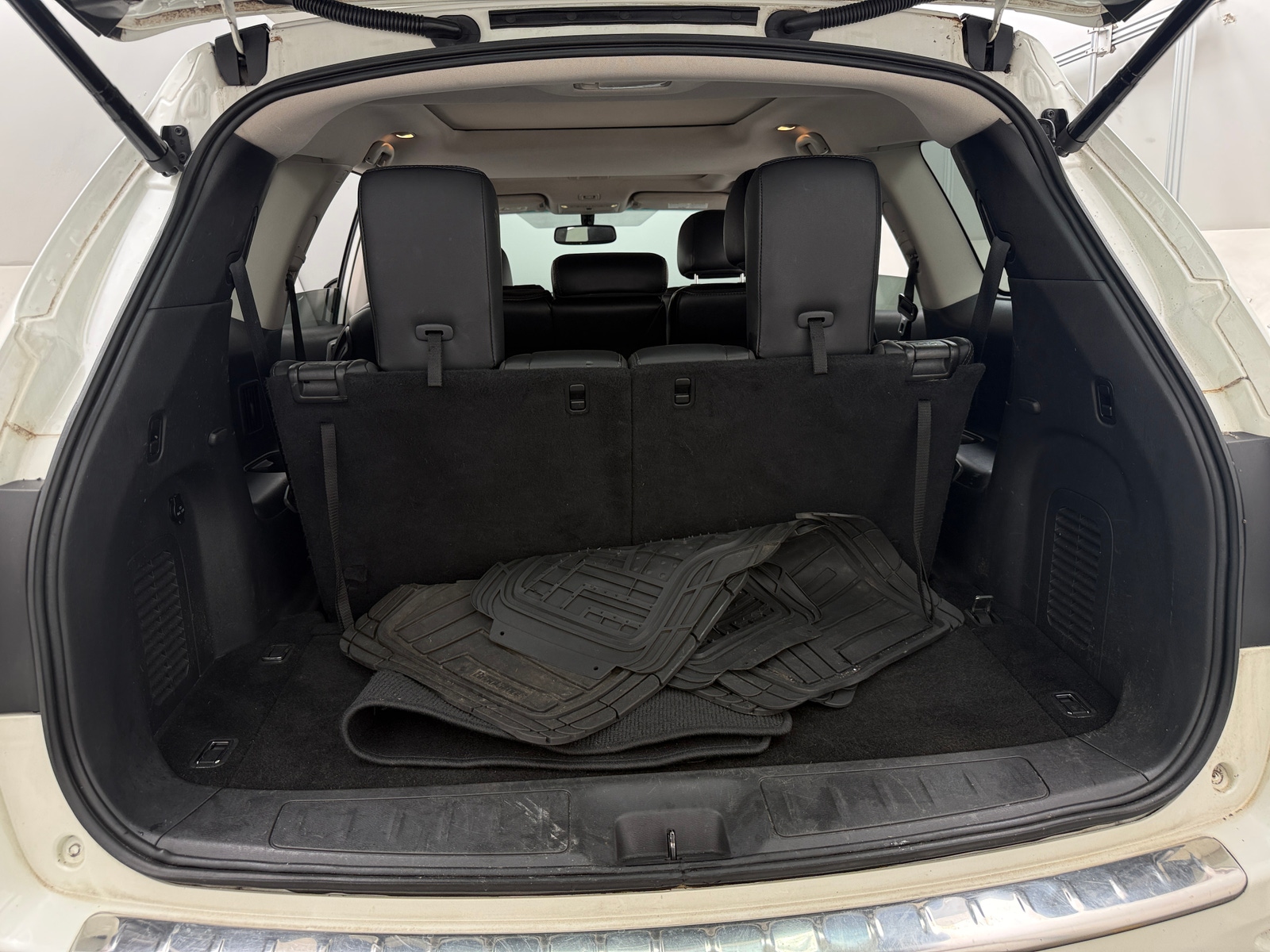 Thumbnail: 2016 Nissan Pathfinder - 6