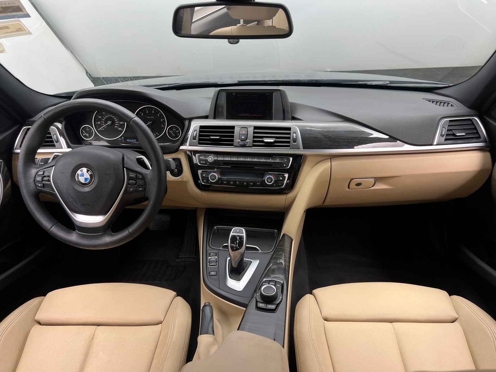 Thumbnail: 2017 BMW 3 Series - 2