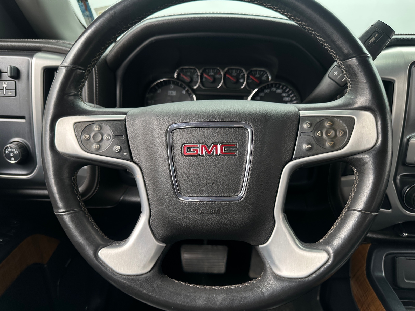 Thumbnail: 2014 GMC Sierra 1500 - 4