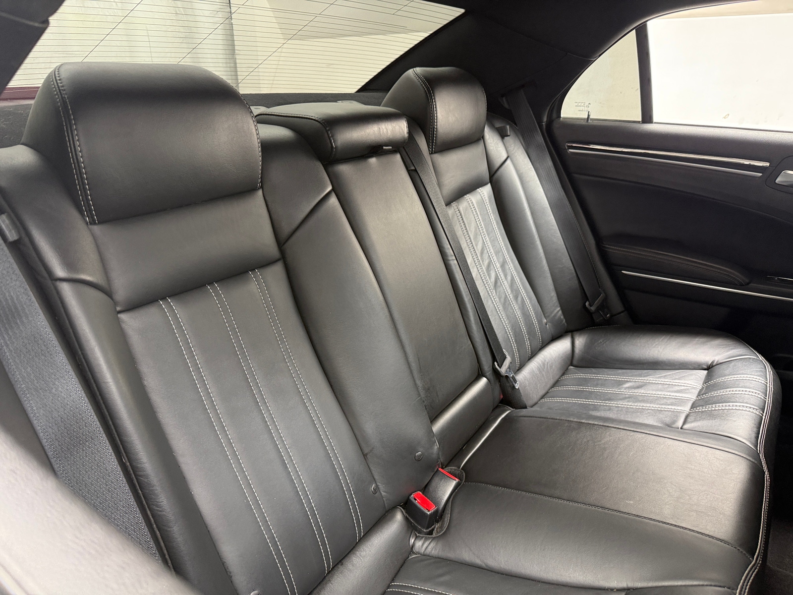 Thumbnail: 2018 Chrysler 300 - 5