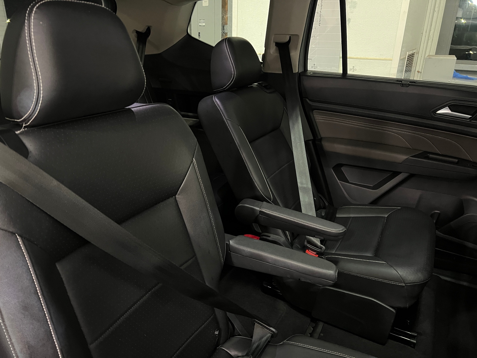Thumbnail: 2021 Volkswagen Atlas - 6