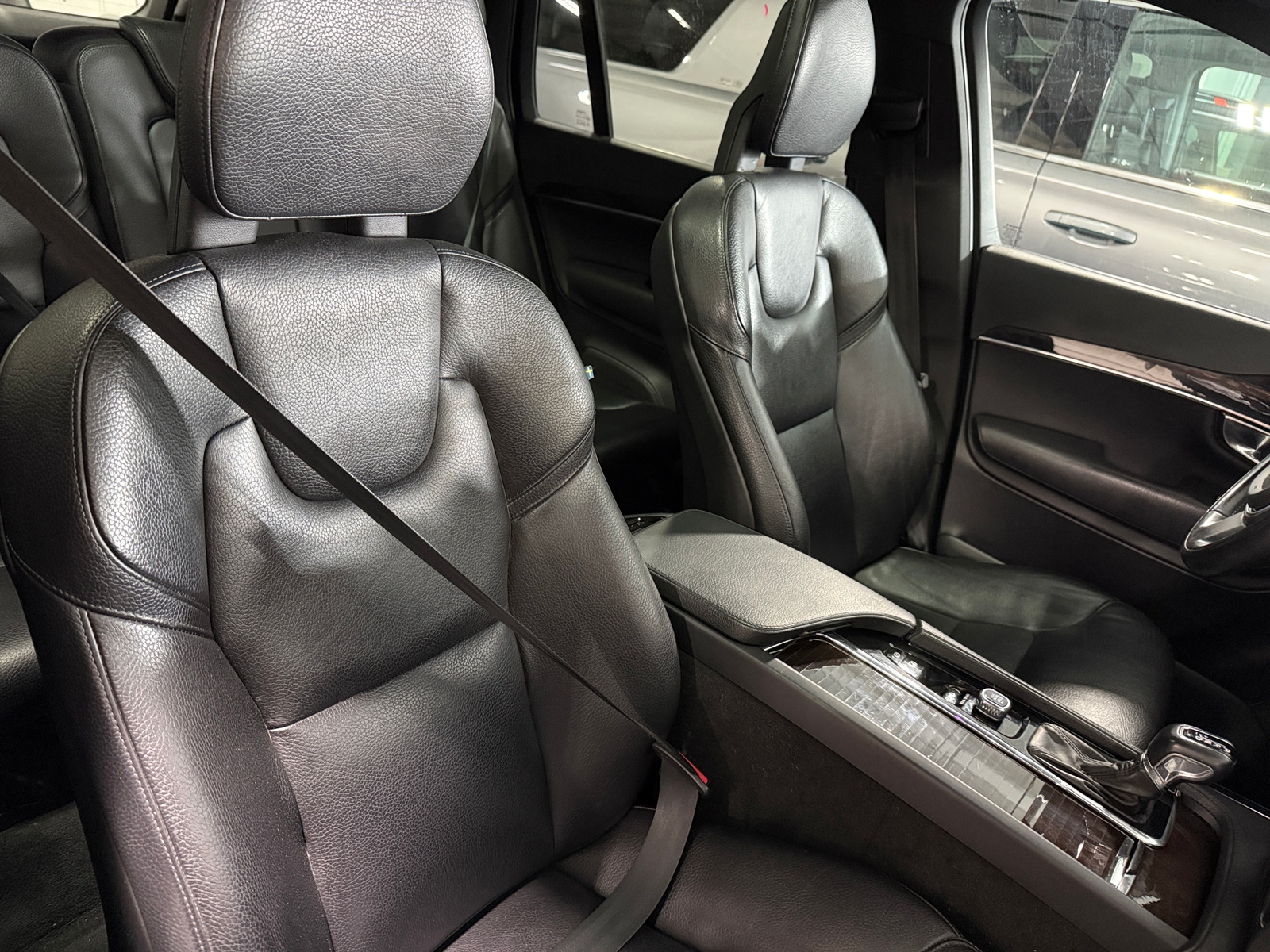 Thumbnail: 2018 Volvo XC90 - 2