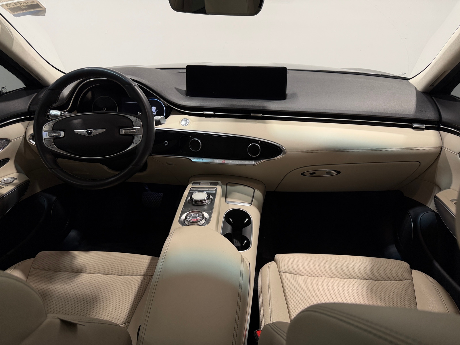 Thumbnail: 2024 Genesis GV70 - 2