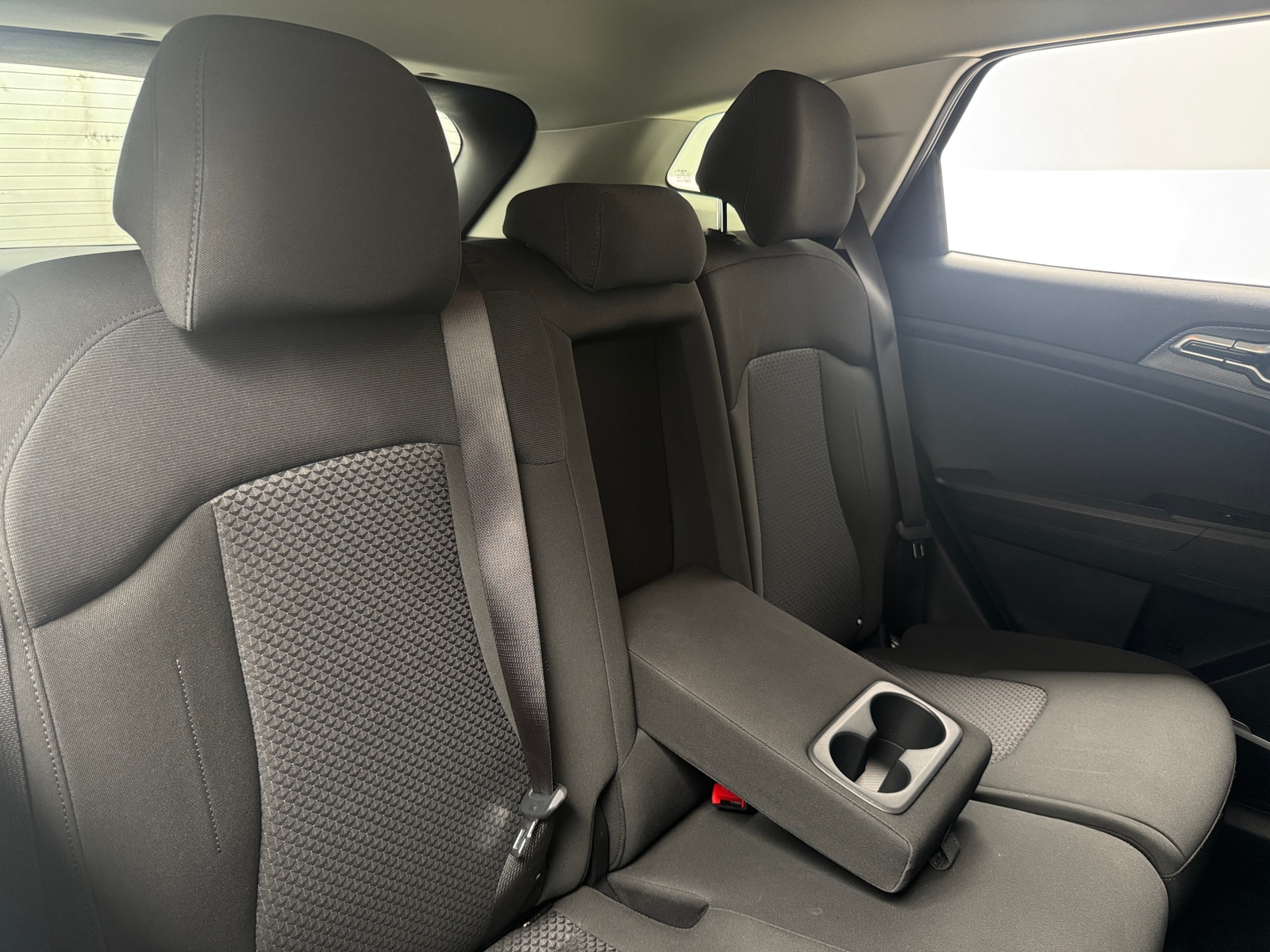 Thumbnail: 2025 Kia Sportage - 6