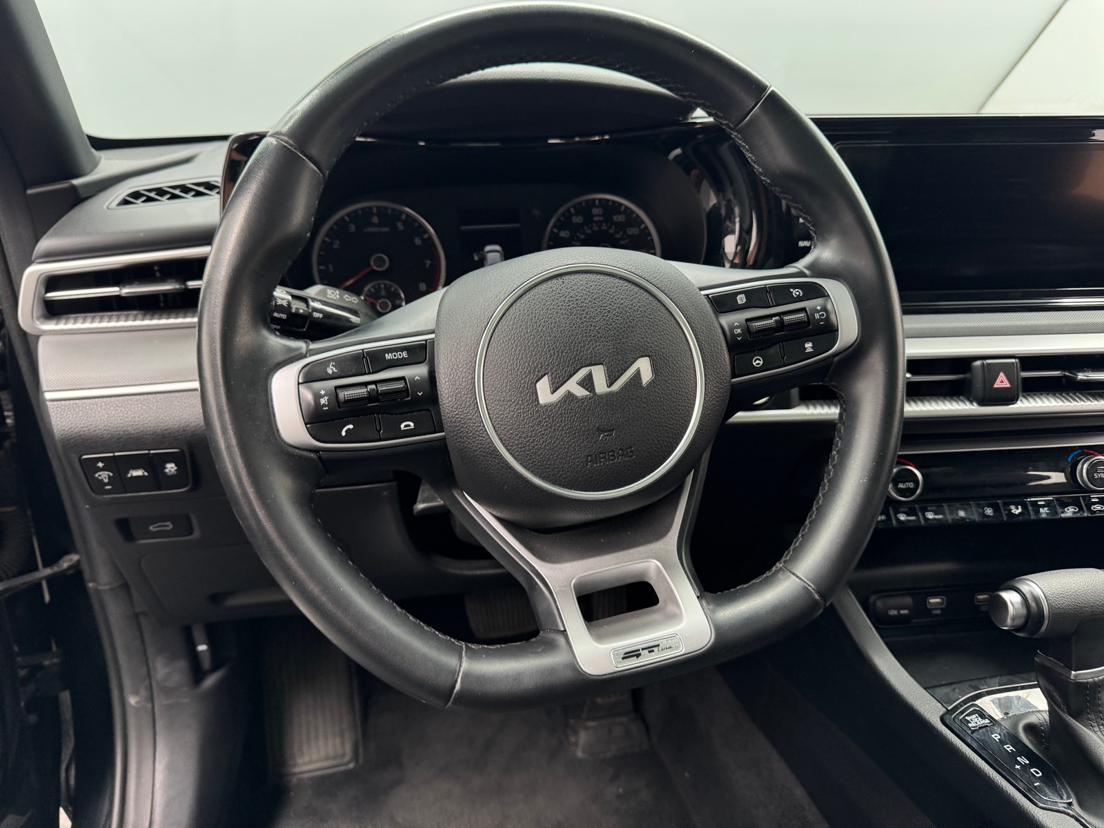 Thumbnail: 2023 Kia K5 - 4