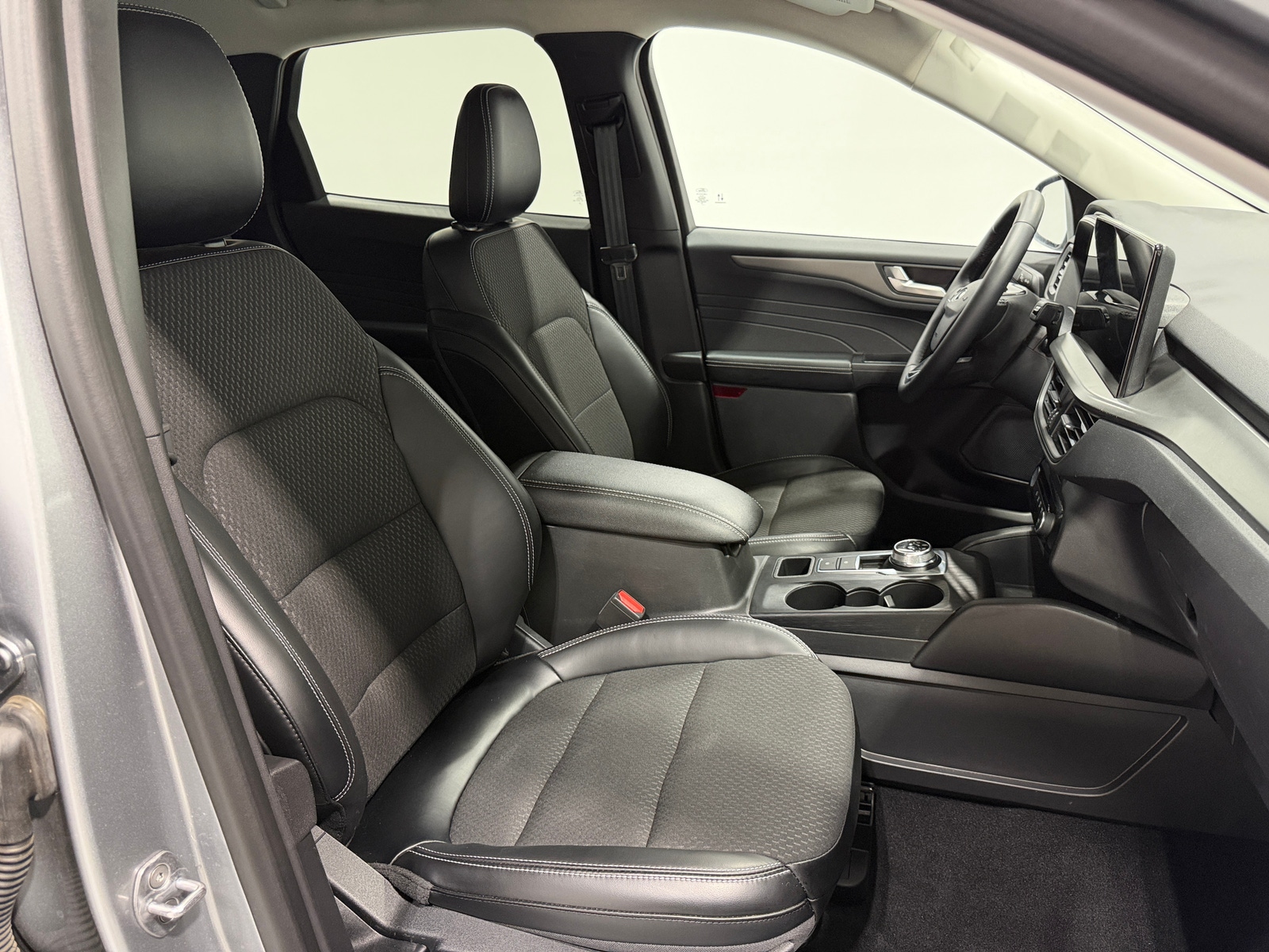 Thumbnail: 2024 Ford Escape - 2