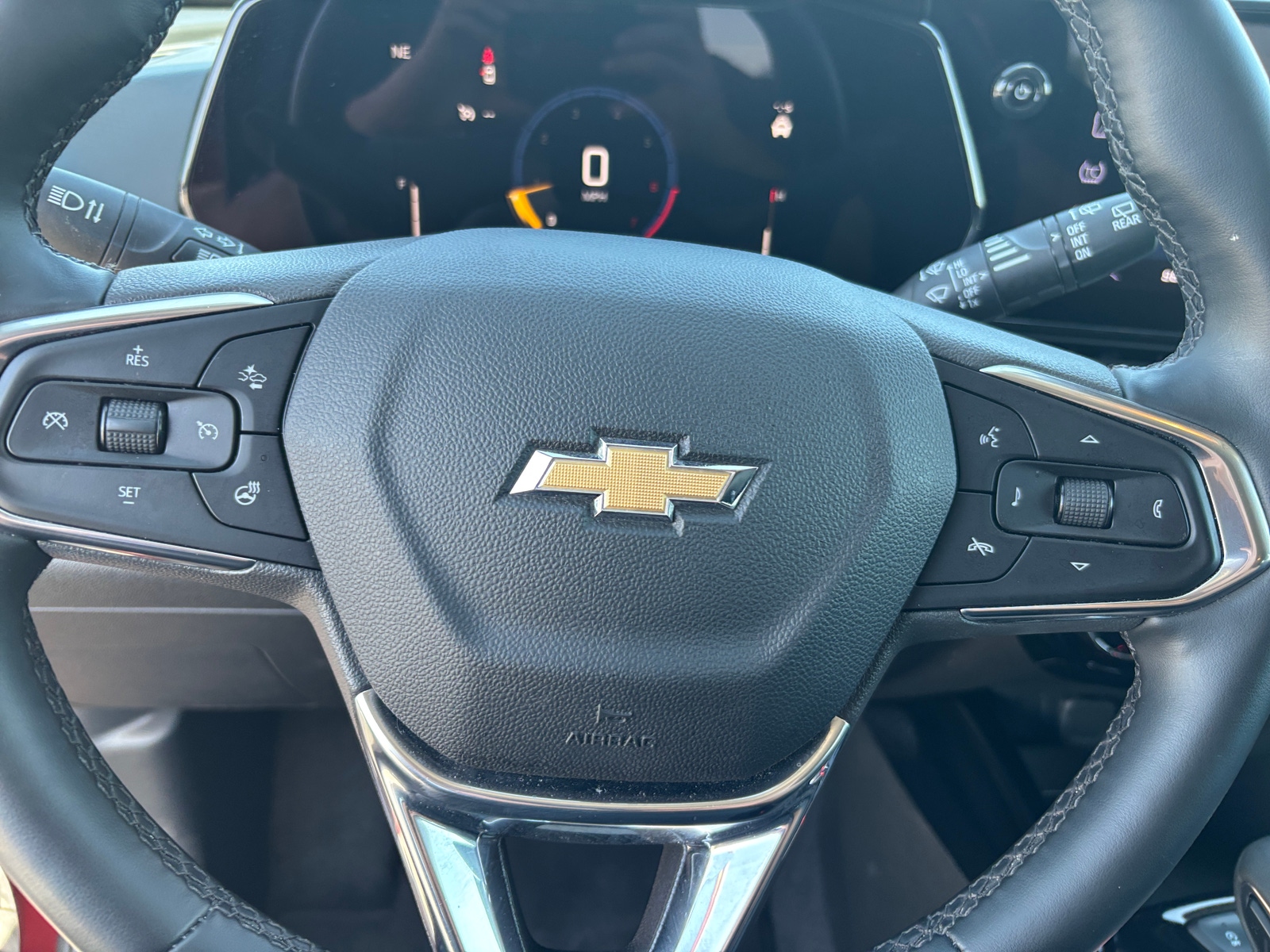 Thumbnail: 2025 Chevrolet Trax - 5