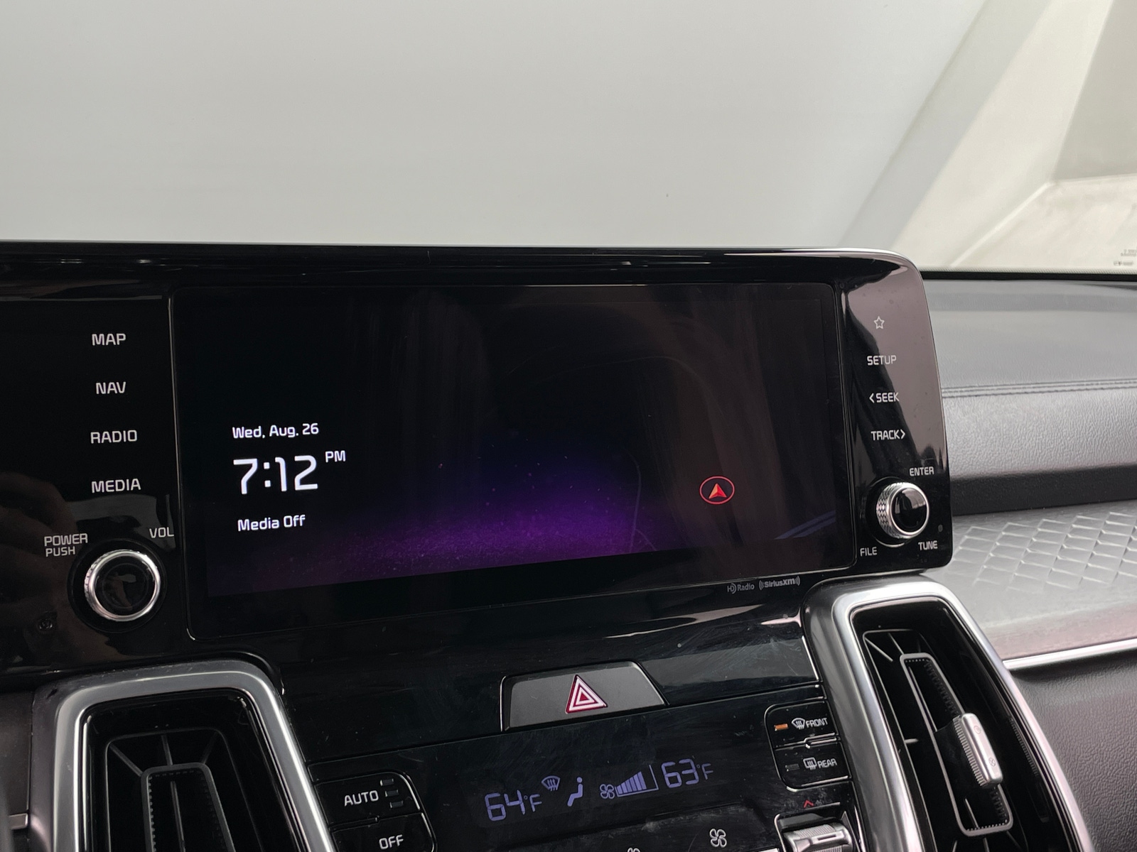 Thumbnail: 2023 Kia Sorento - 3