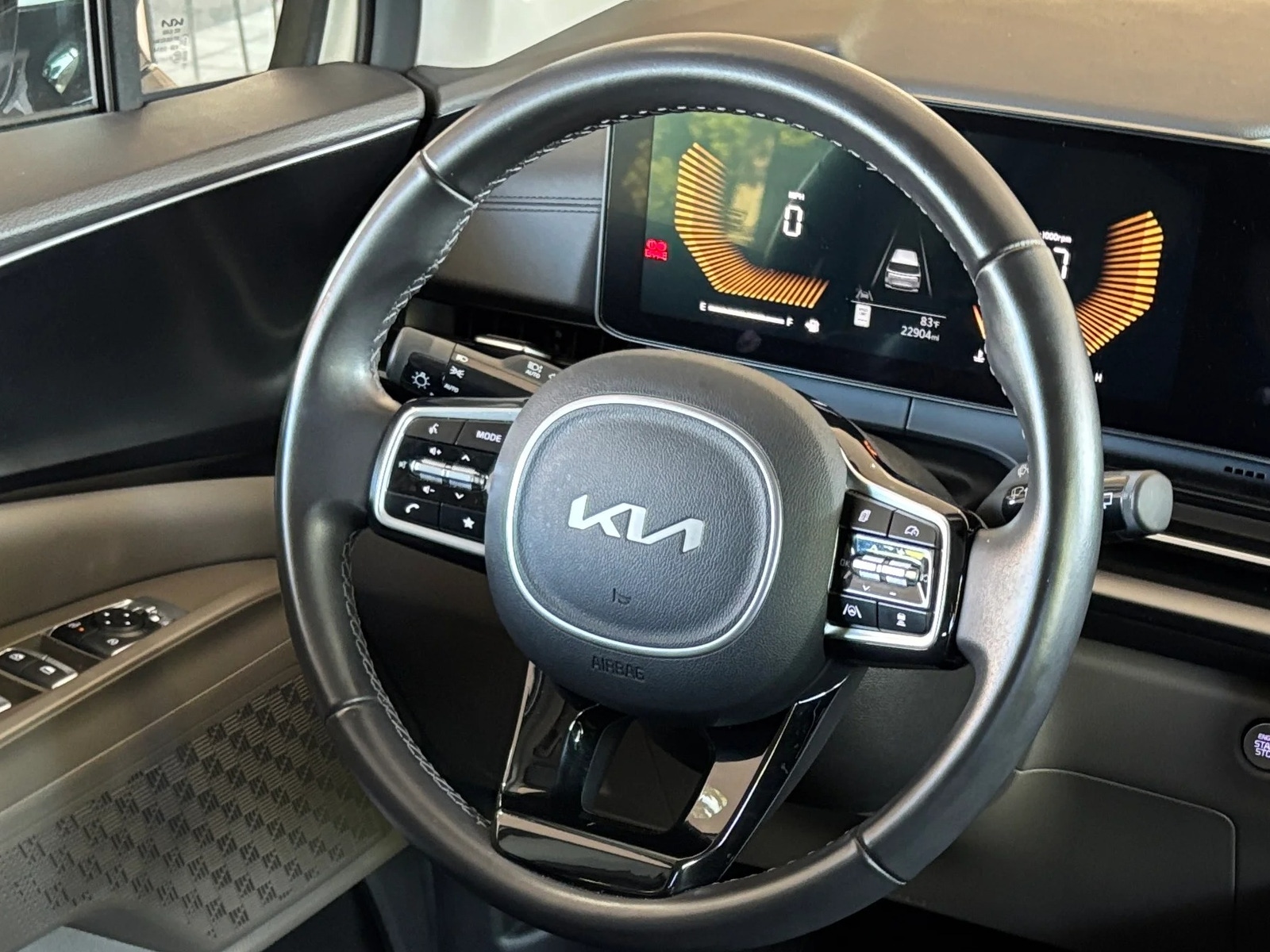 Thumbnail: 2026 Kia Carnival - 4