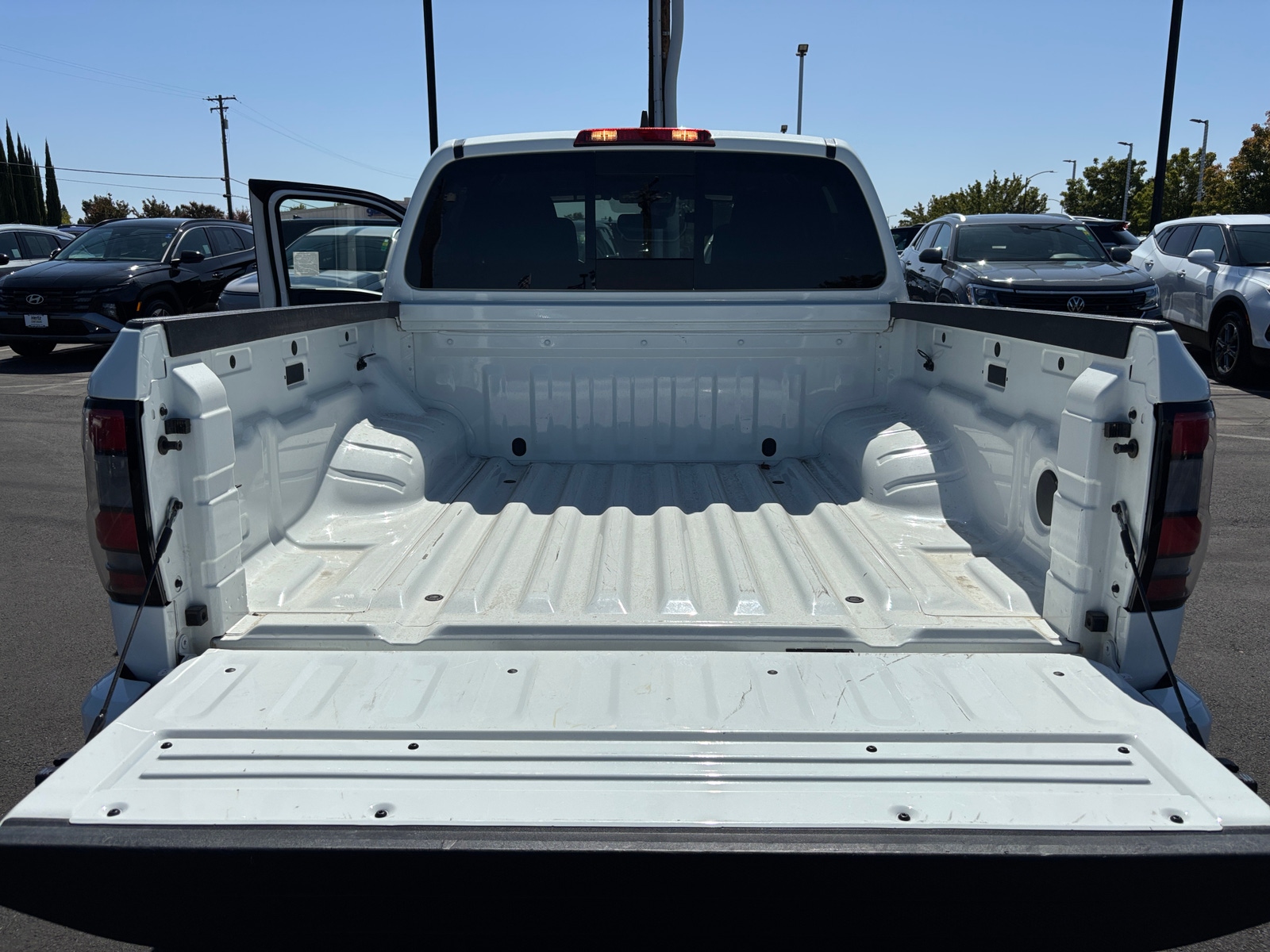 Thumbnail: 2026 Nissan Frontier - 5