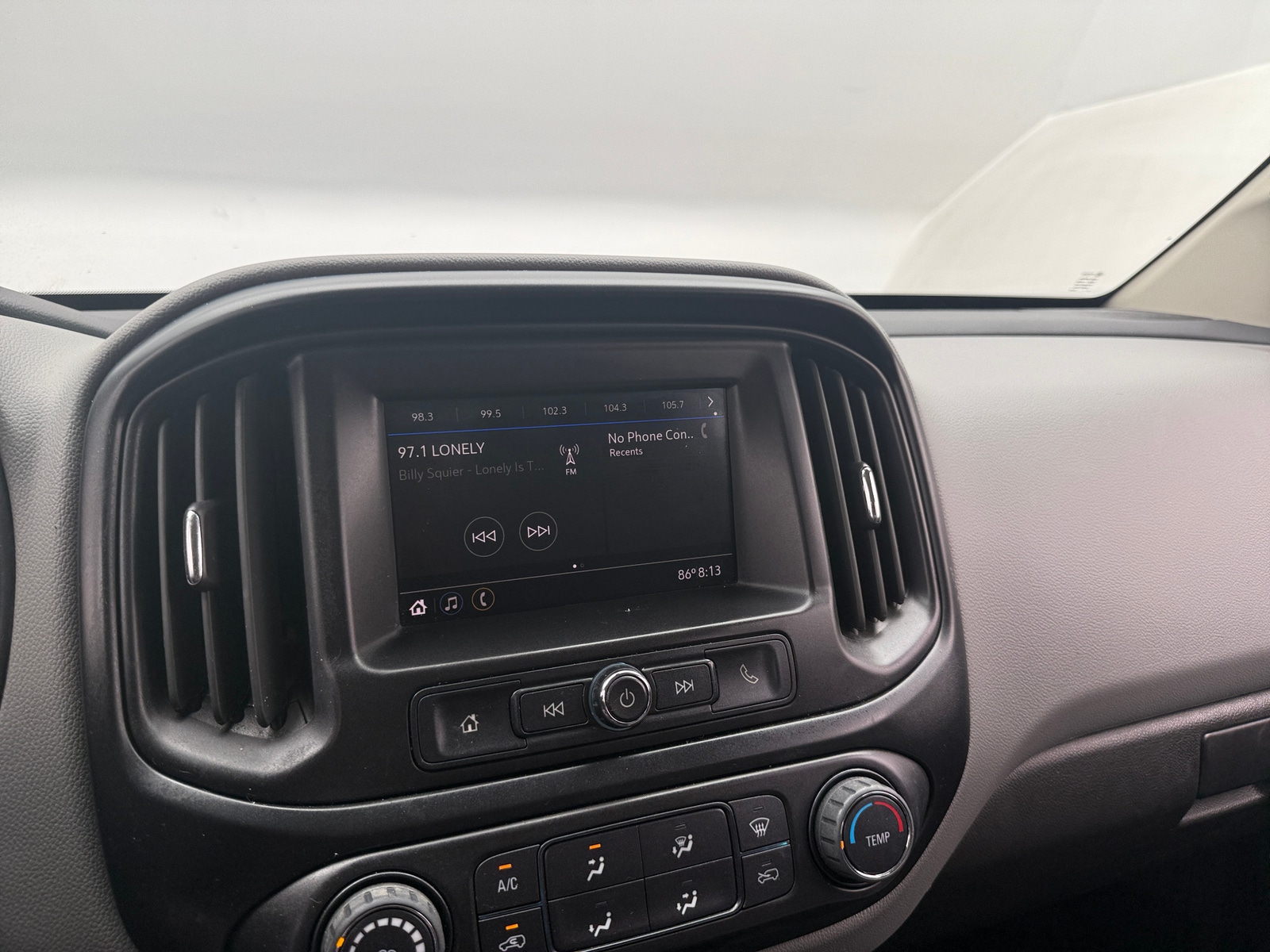 Thumbnail: 2022 Chevrolet Colorado - 4