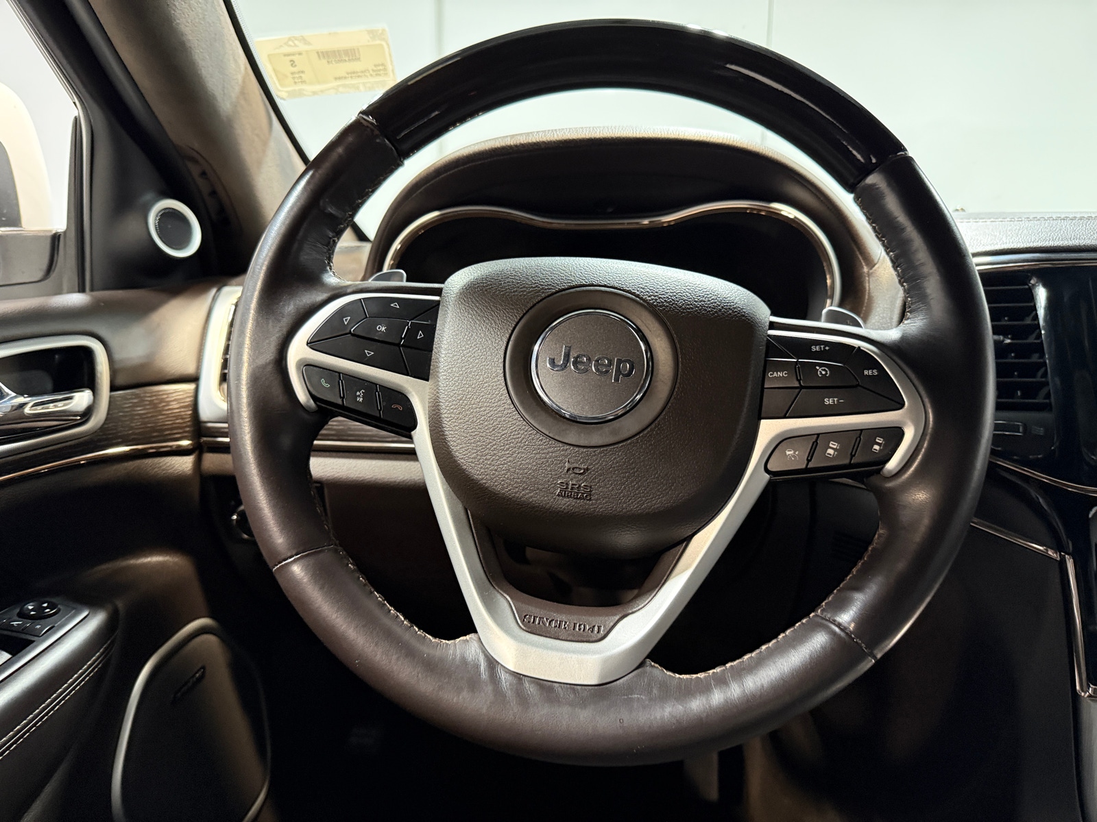 Thumbnail: 2019 Jeep Grand Cherokee - 4