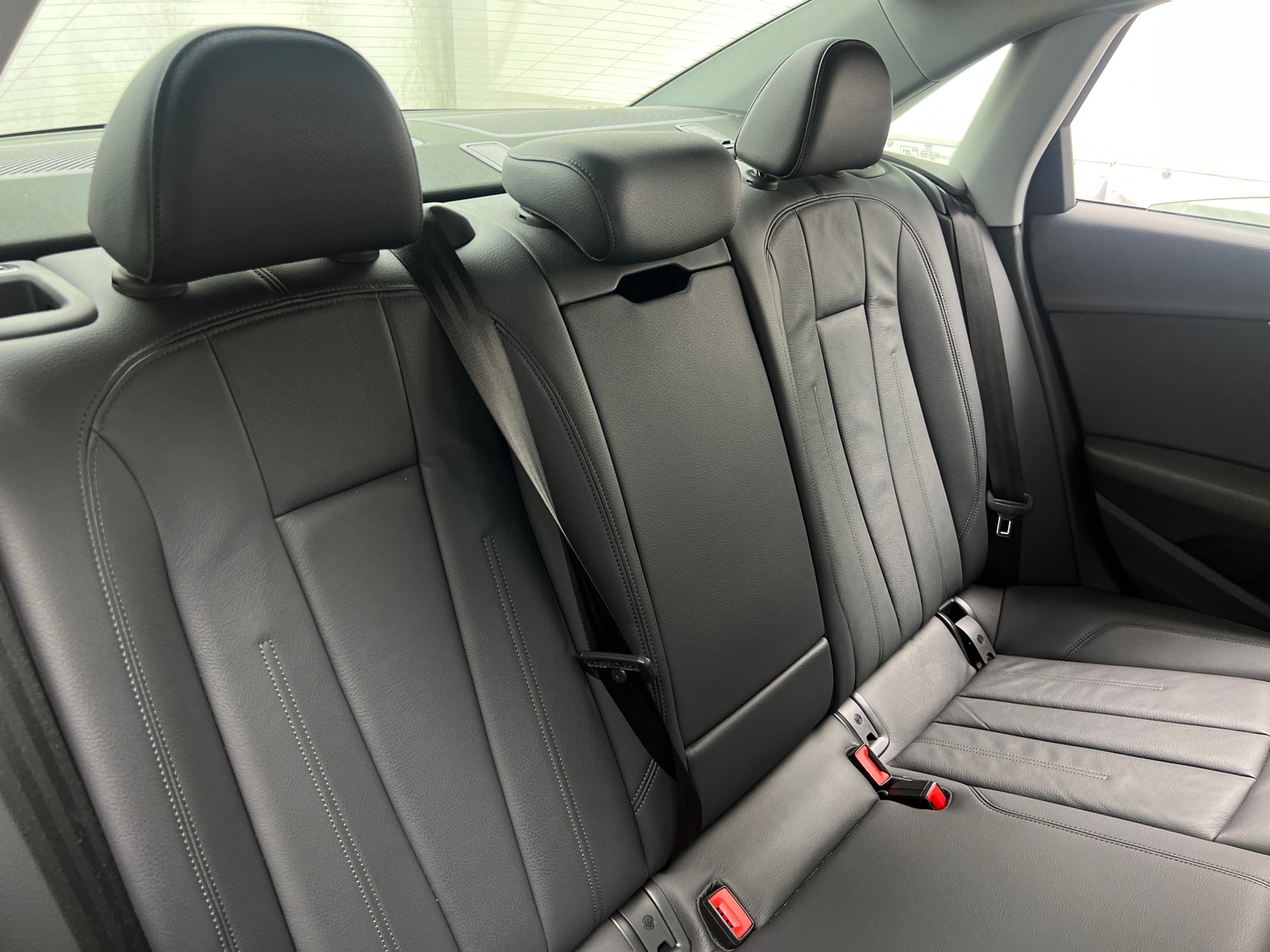 Thumbnail: 2018 Audi A4 - 6