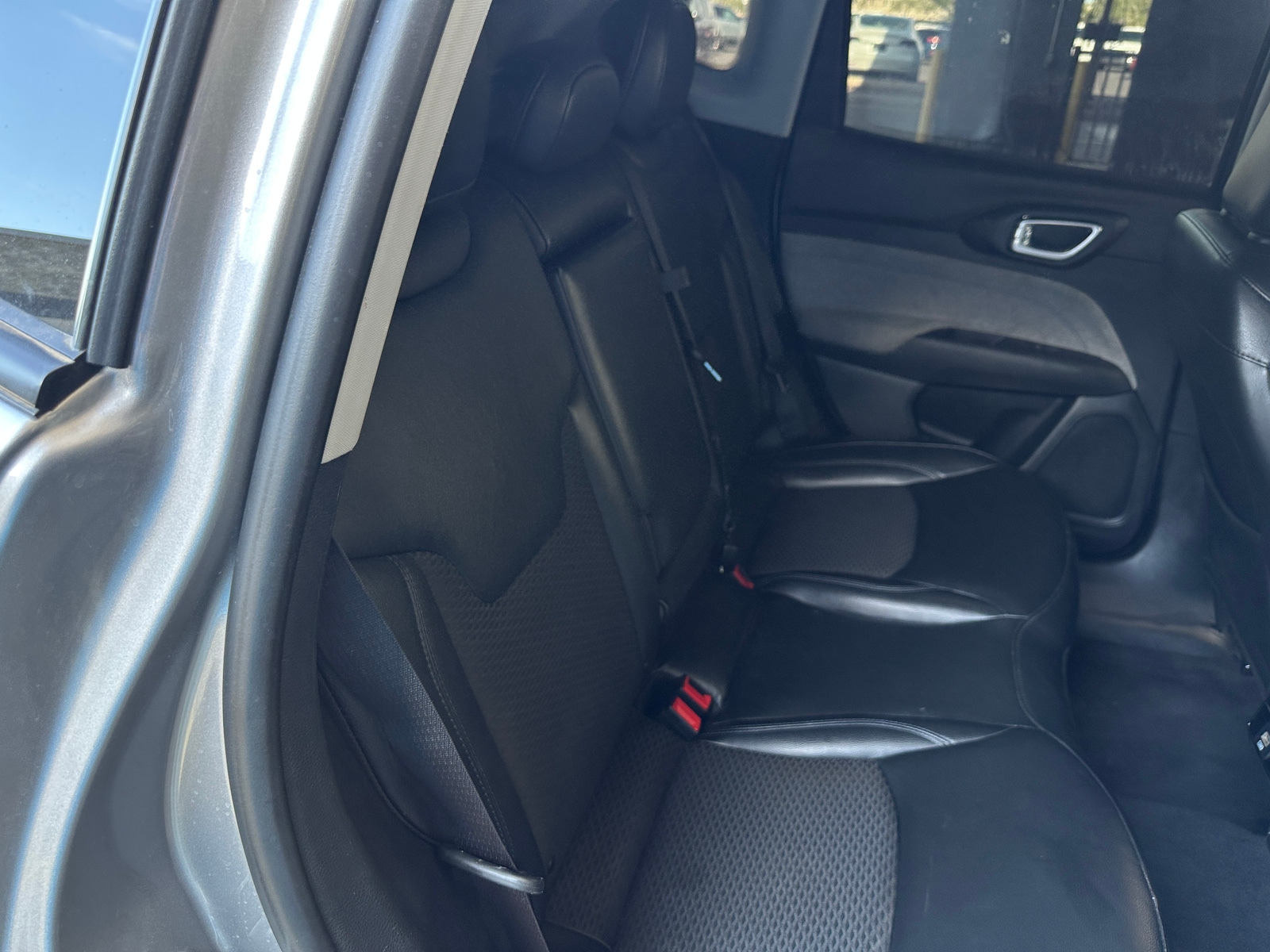 Thumbnail: 2022 Jeep Compass - 6
