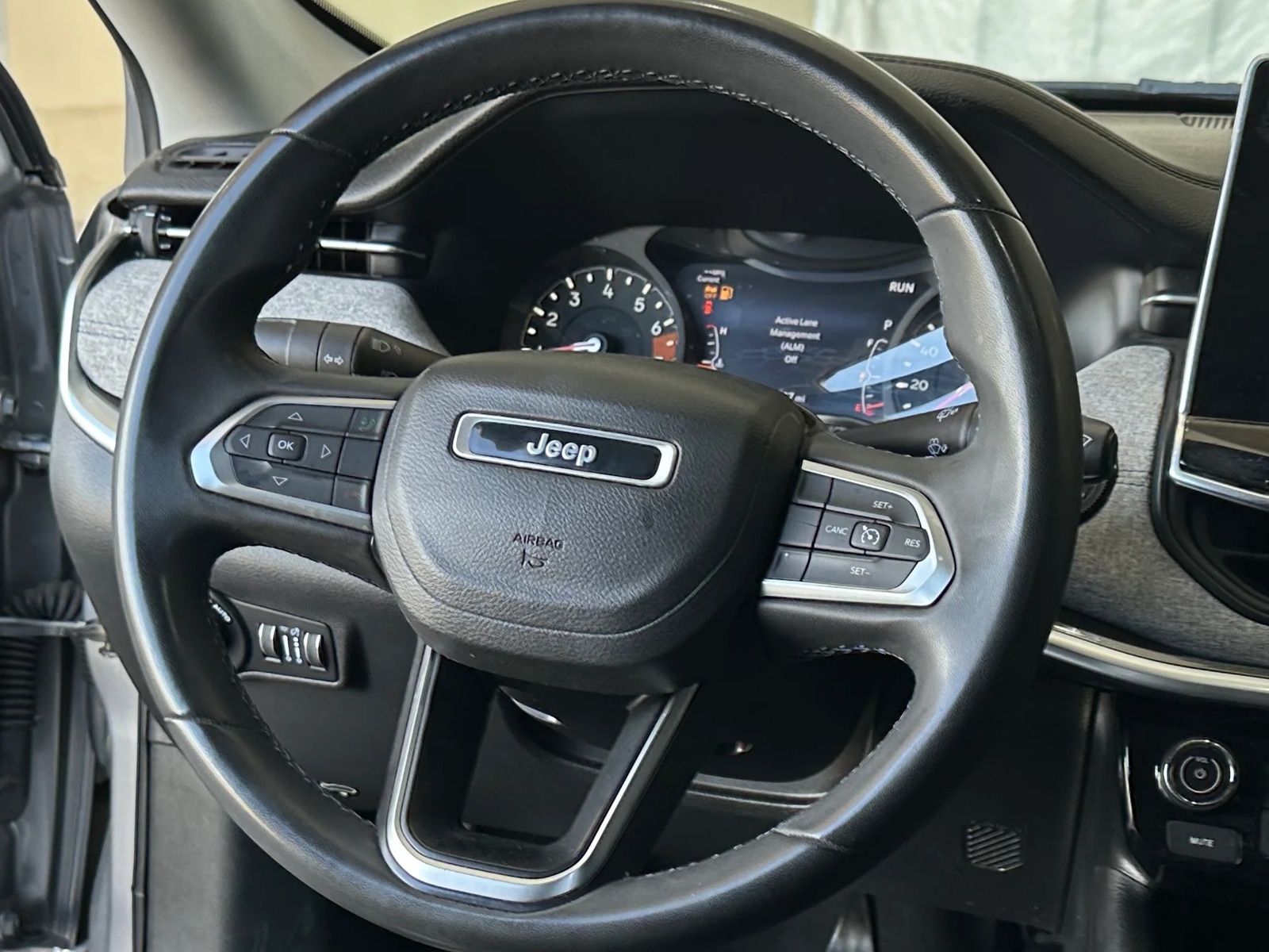 Thumbnail: 2022 Jeep Compass - 5