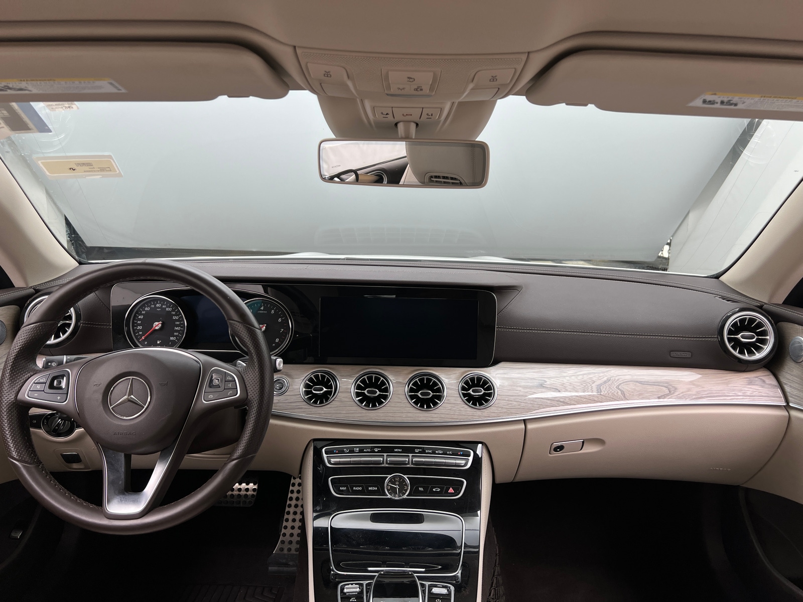 Thumbnail: 2018 Mercedes-Benz E-Class - 2