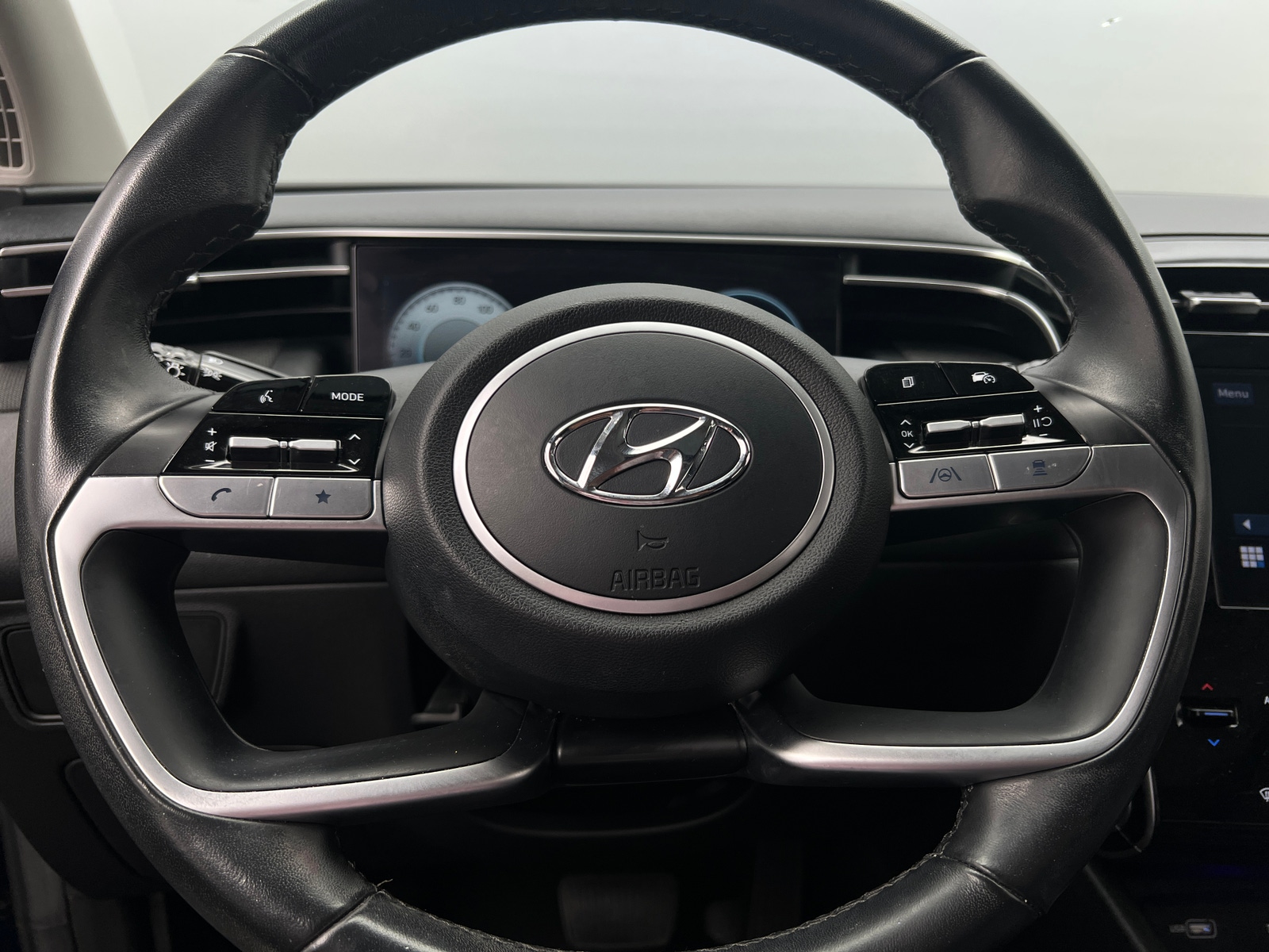 Thumbnail: 2023 Hyundai Tucson - 4
