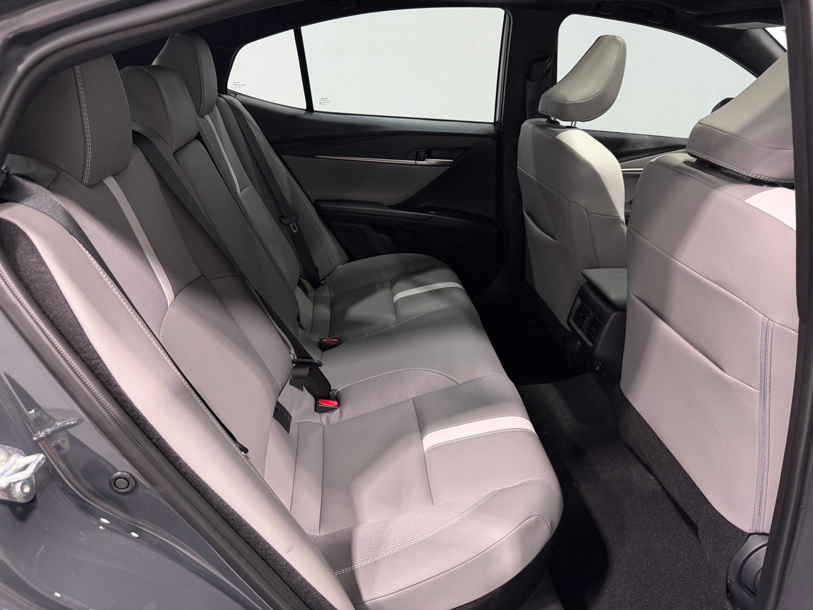 Thumbnail: 2025 Toyota Camry - 6