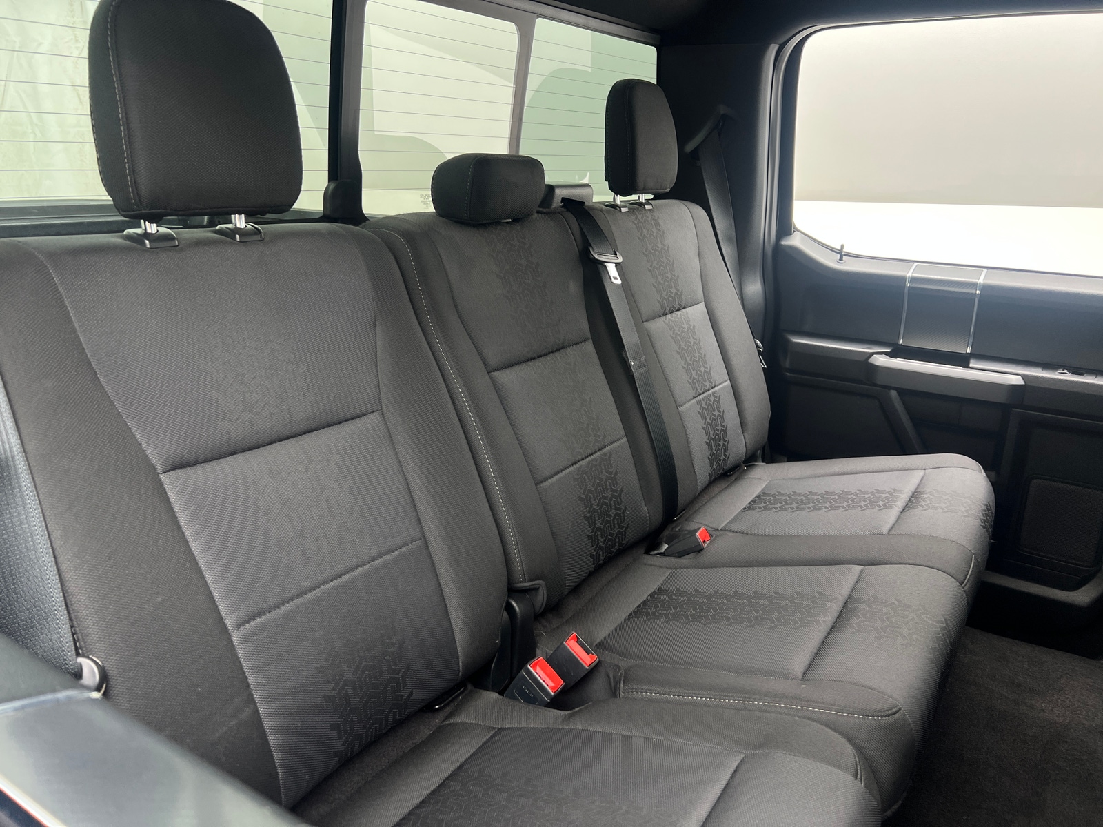 Thumbnail: 2020 Ford Econoline - 6
