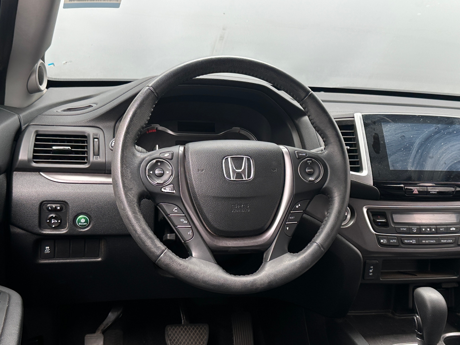 Thumbnail: 2017 Honda Pilot - 5