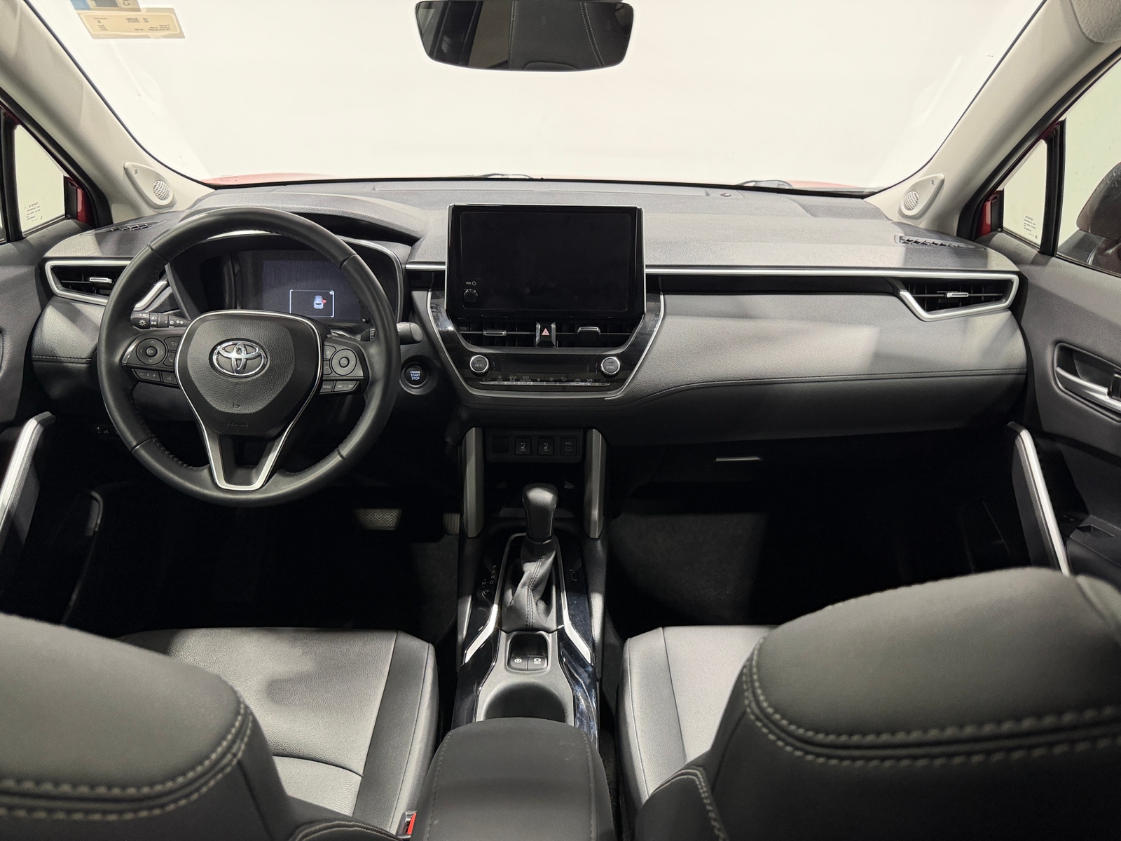 Thumbnail: 2024 Toyota Corolla Cross - 2