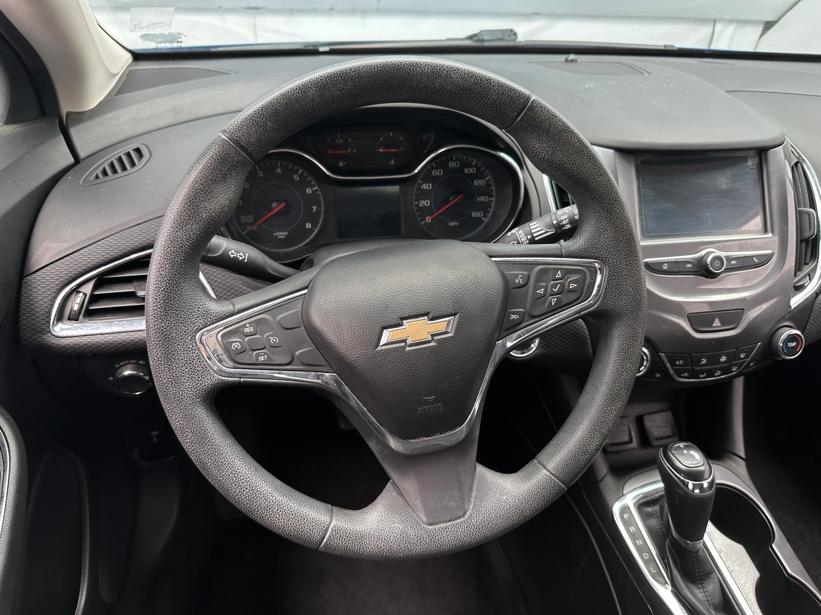 Thumbnail: 2018 Chevrolet Cruze - 5