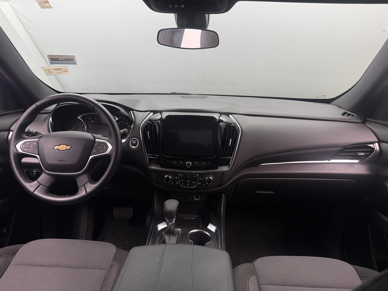 Thumbnail: 2023 Chevrolet Traverse - 3
