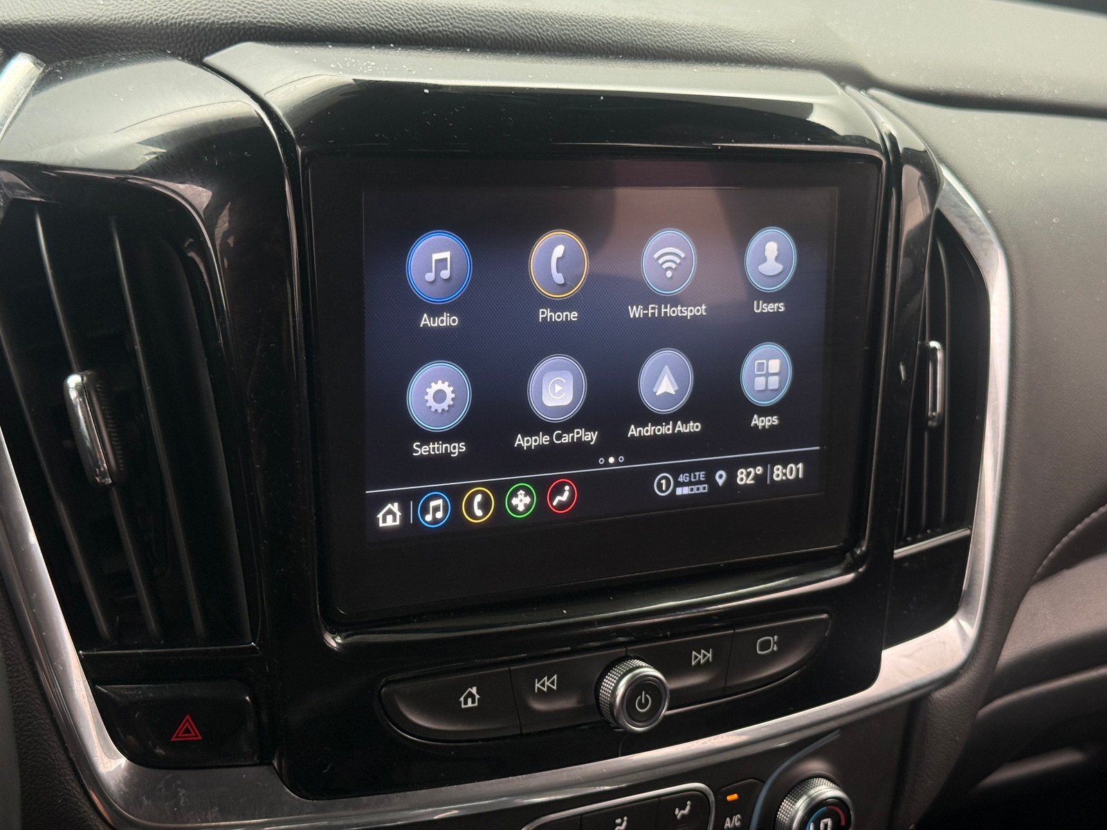 Thumbnail: 2023 Chevrolet Traverse - 4