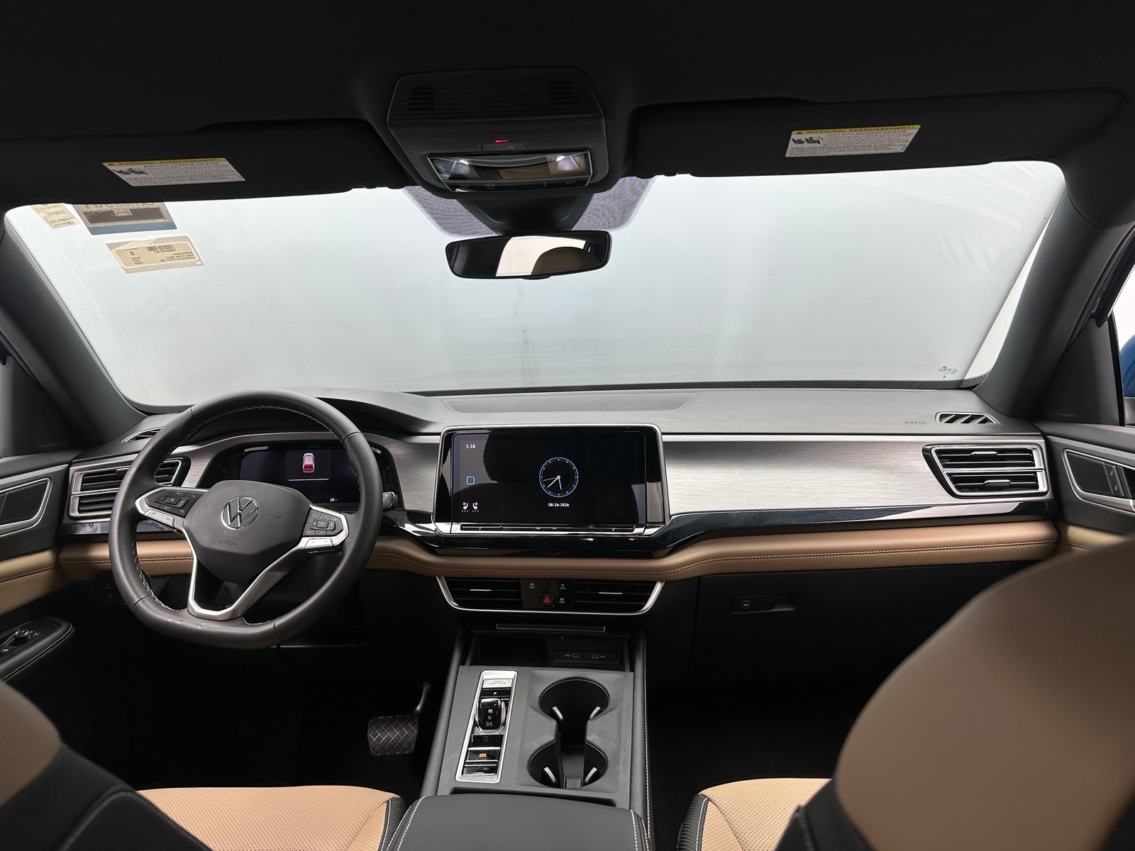 Thumbnail: 2026 Volkswagen Atlas - 3