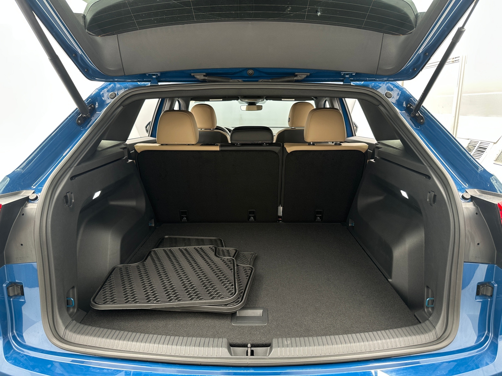 Thumbnail: 2026 Volkswagen Atlas - 7