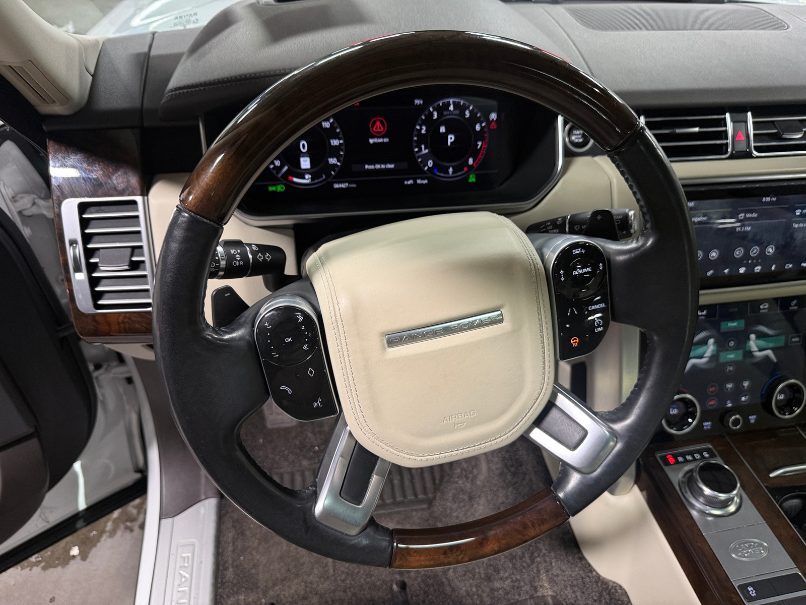 Thumbnail: 2021 Land Rover Range Rover - 4