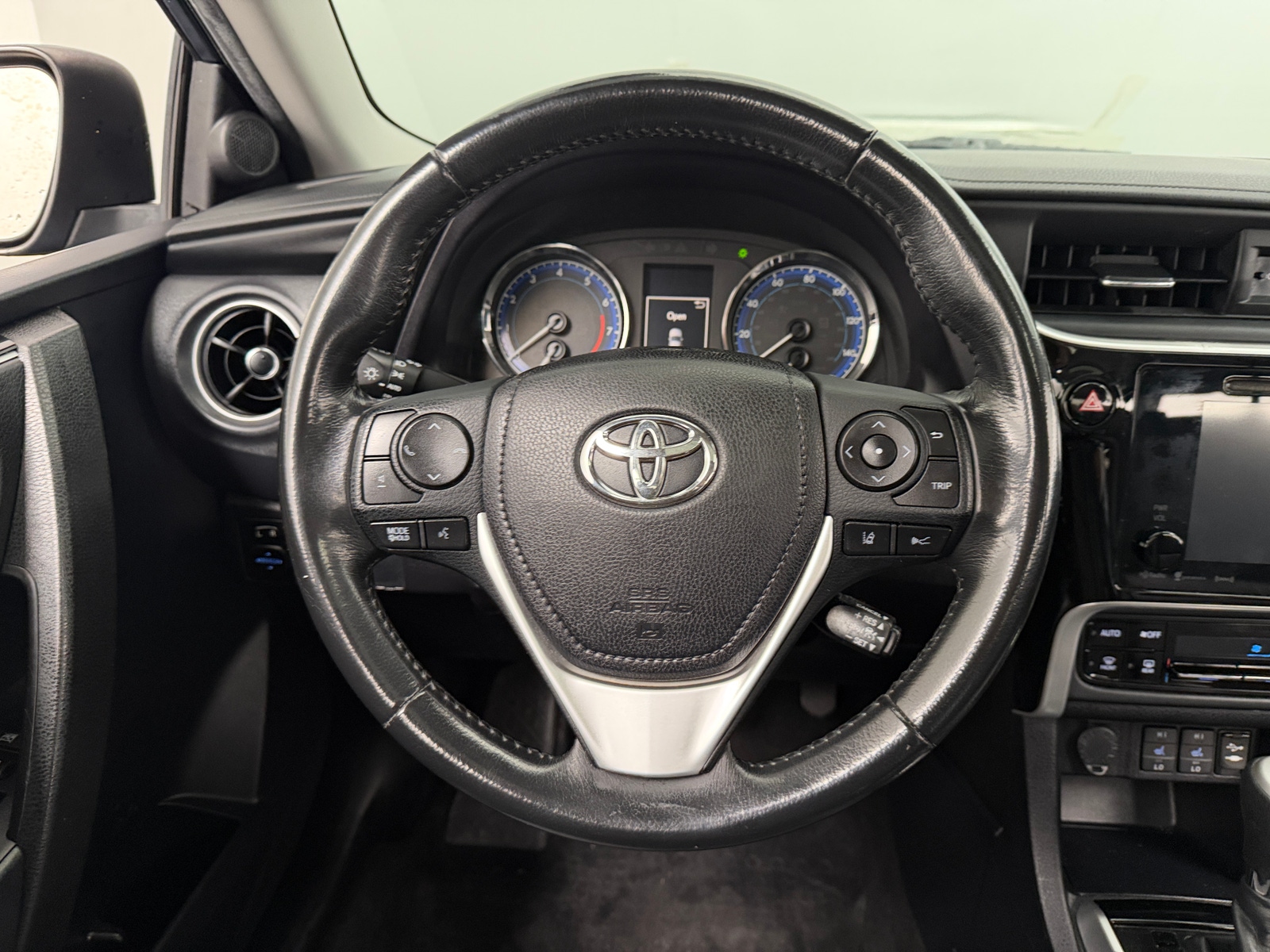 Thumbnail: 2019 Toyota Corolla - 5