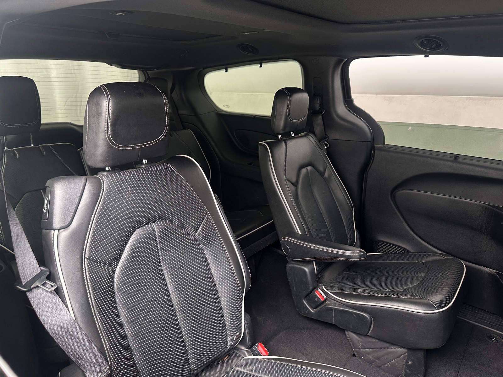 Thumbnail: 2019 Chrysler Pacifica - 5