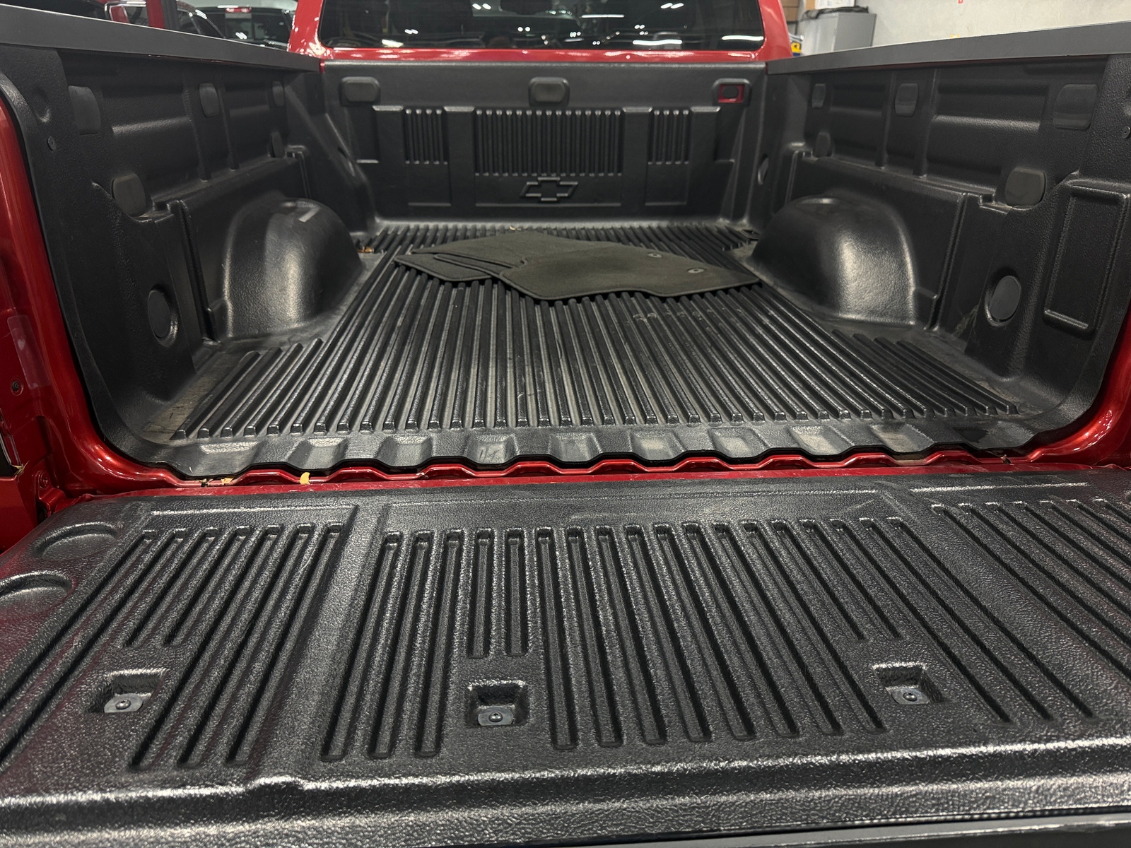 Thumbnail: 2015 Chevrolet Colorado - 6