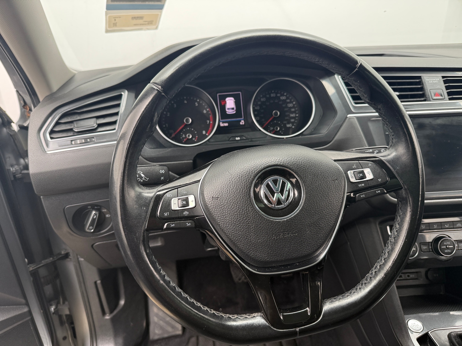 Thumbnail: 2019 Volkswagen Tiguan - 5