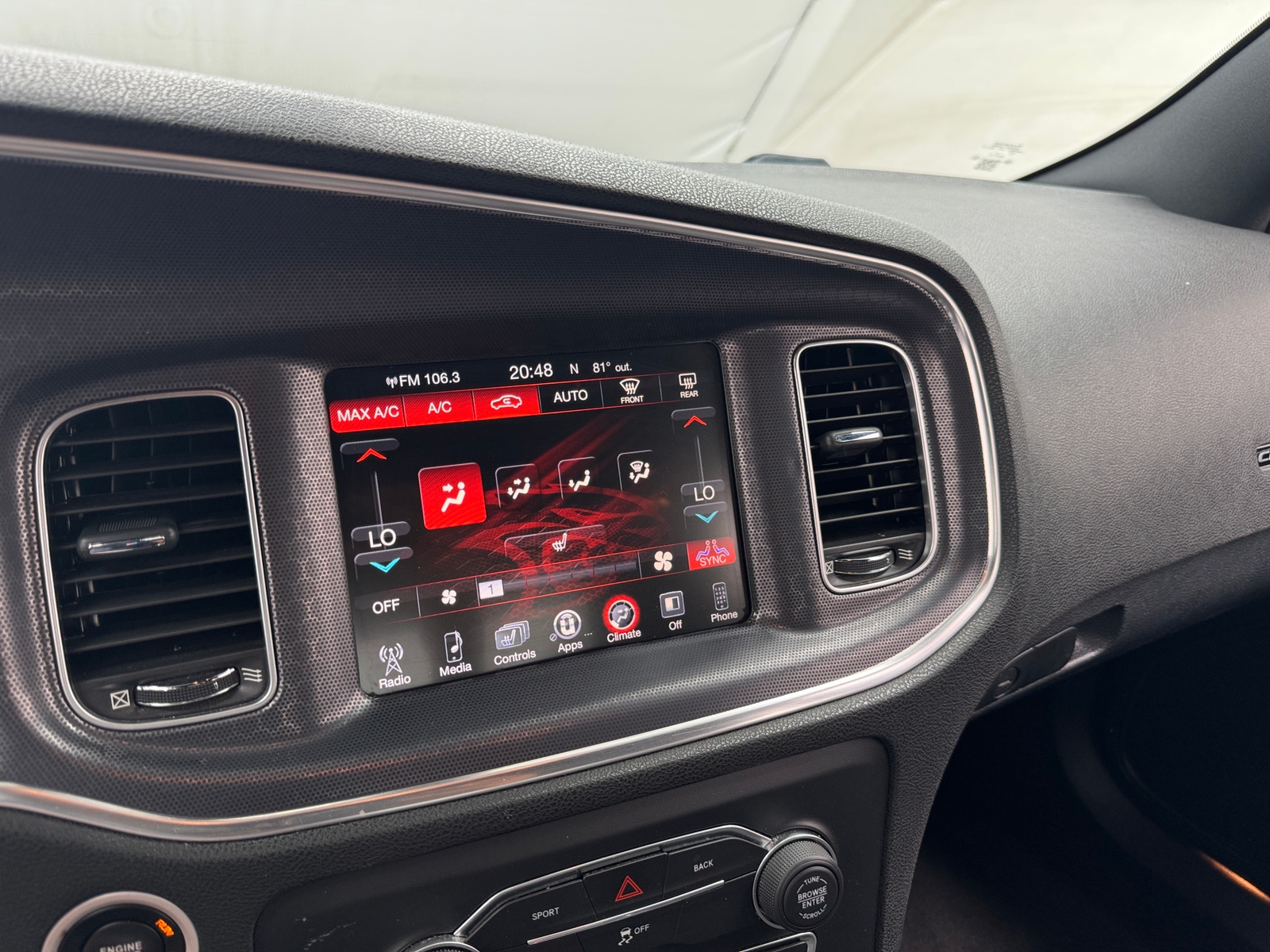 Thumbnail: 2016 Dodge Charger - 4
