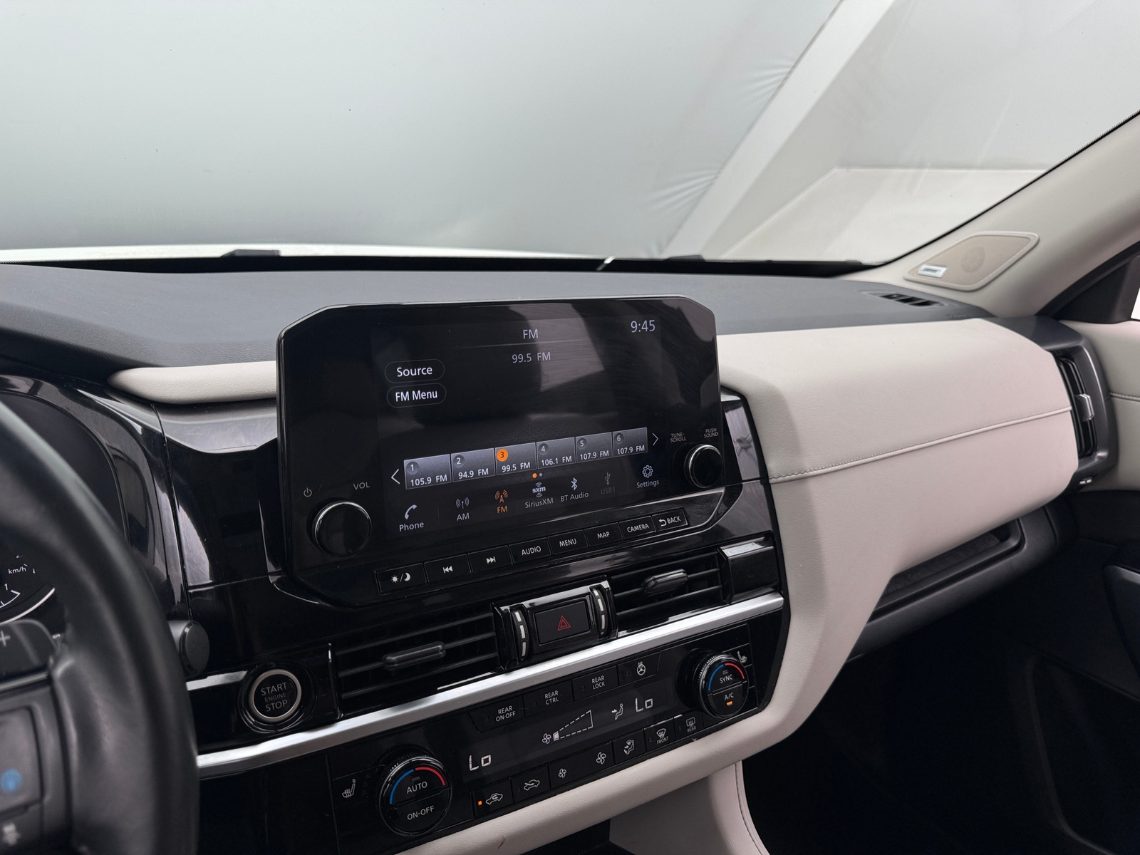 Thumbnail: 2023 Nissan Pathfinder - 3