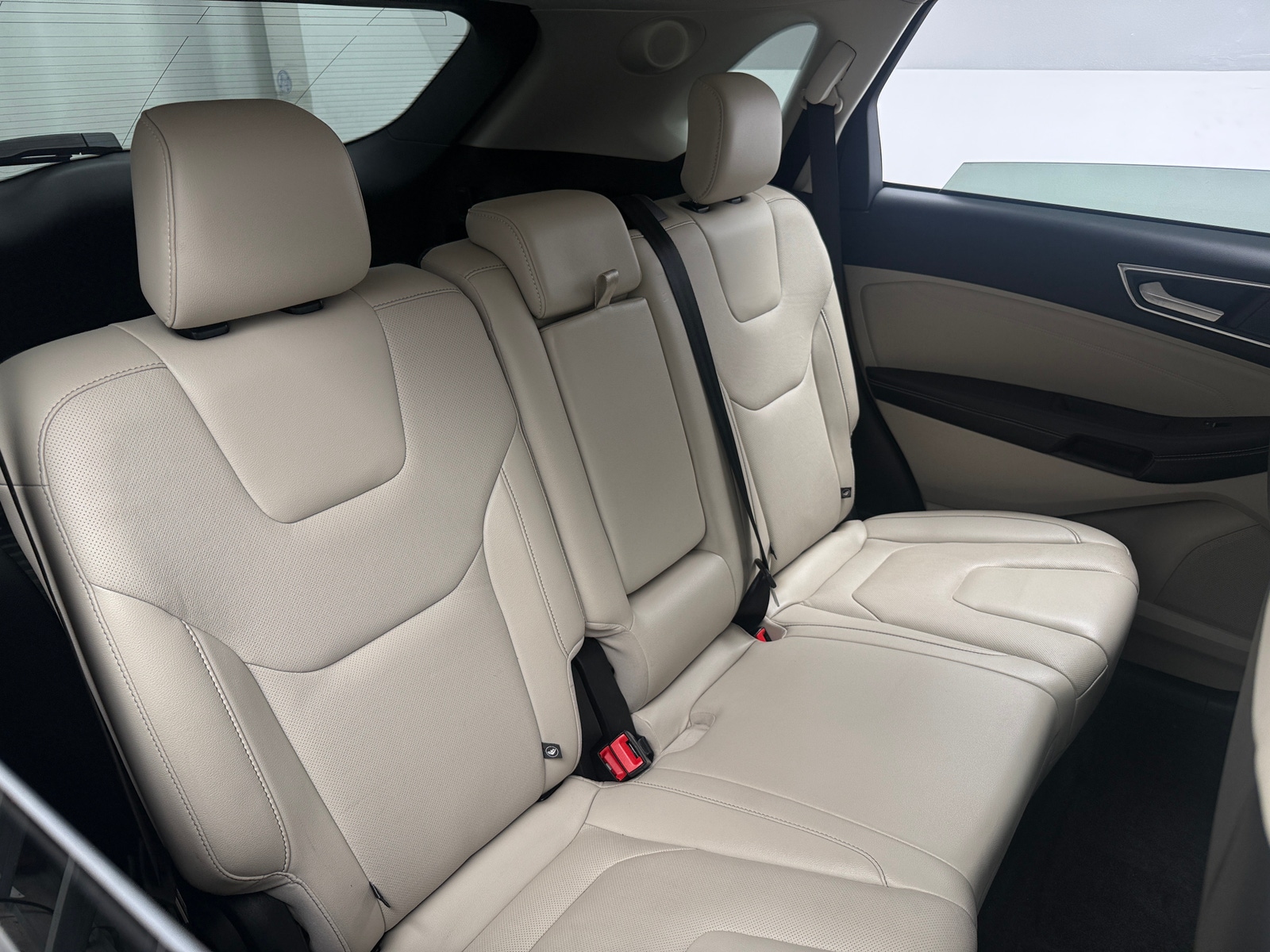Thumbnail: 2022 Ford Edge - 5