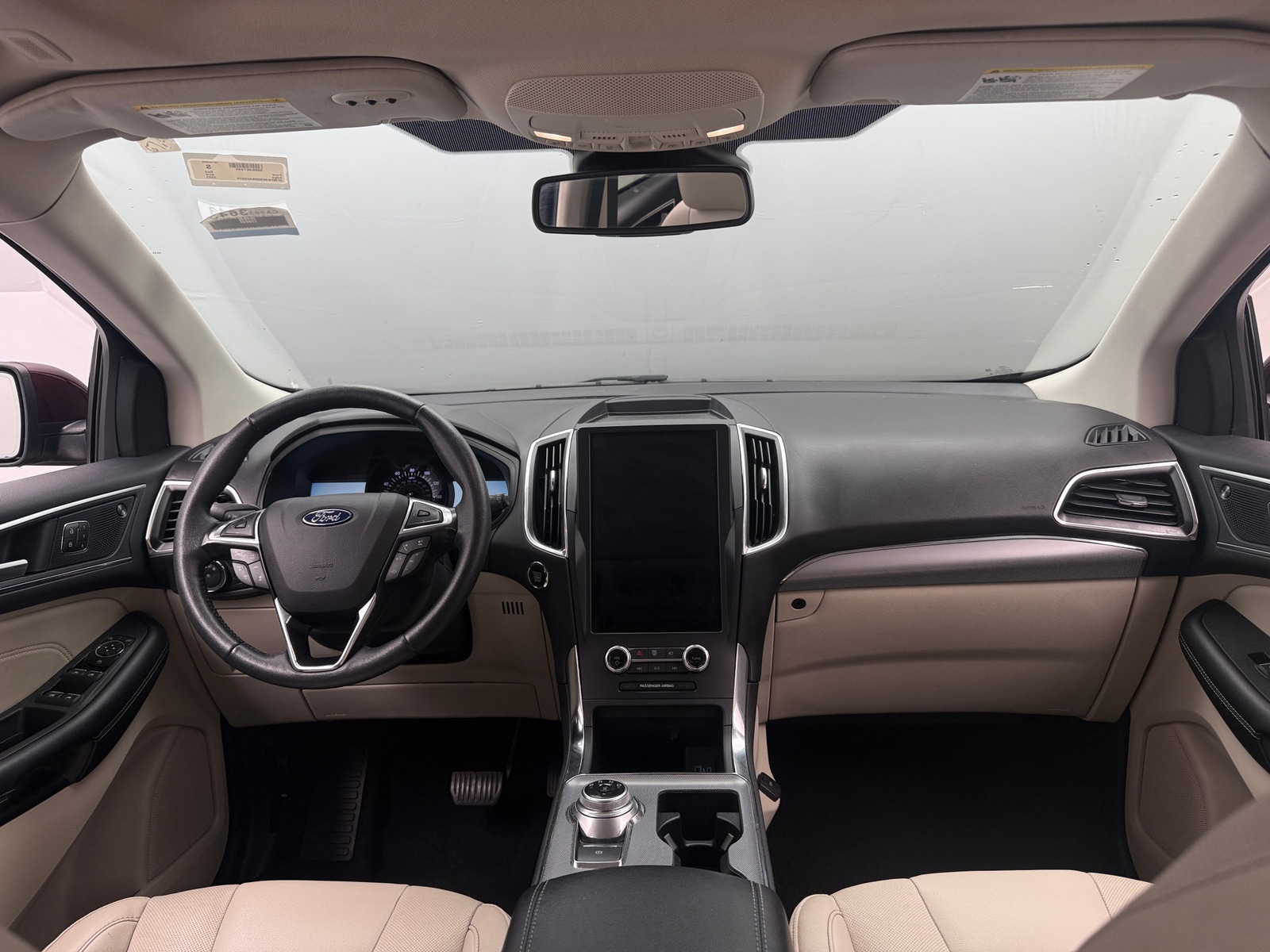 Thumbnail: 2022 Ford Edge - 2