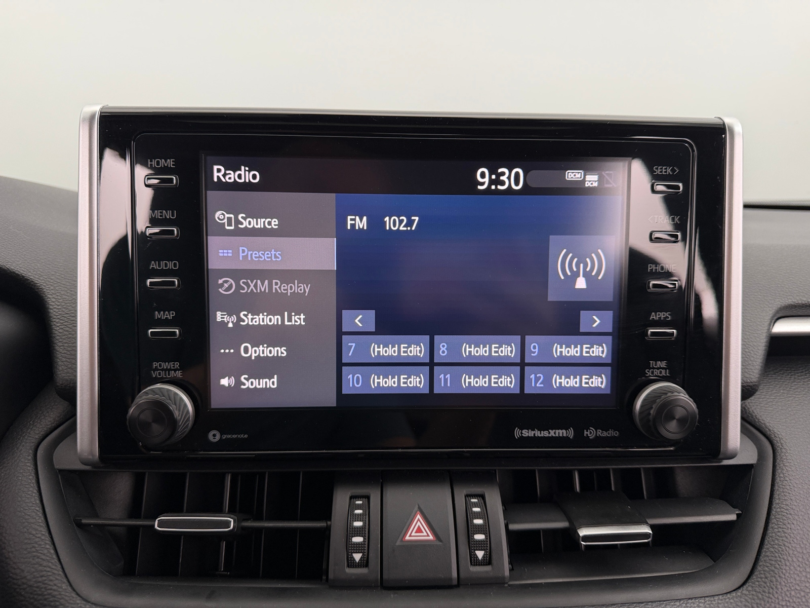 Thumbnail: 2020 Toyota RAV4 - 4