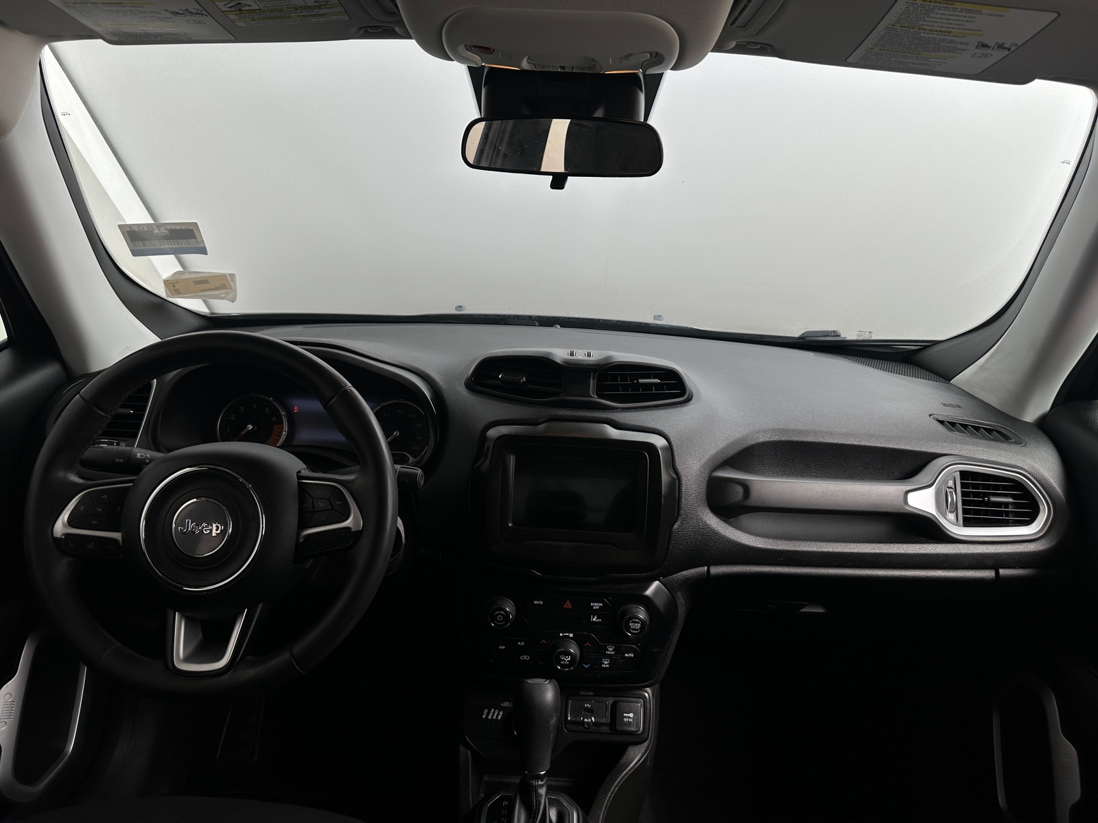 Thumbnail: 2021 Jeep Renegade - 3