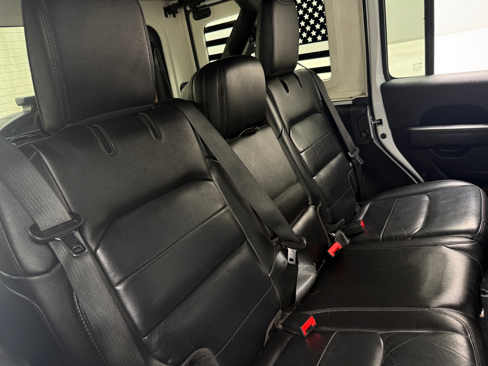 Thumbnail: 2021 Jeep Wrangler - 5