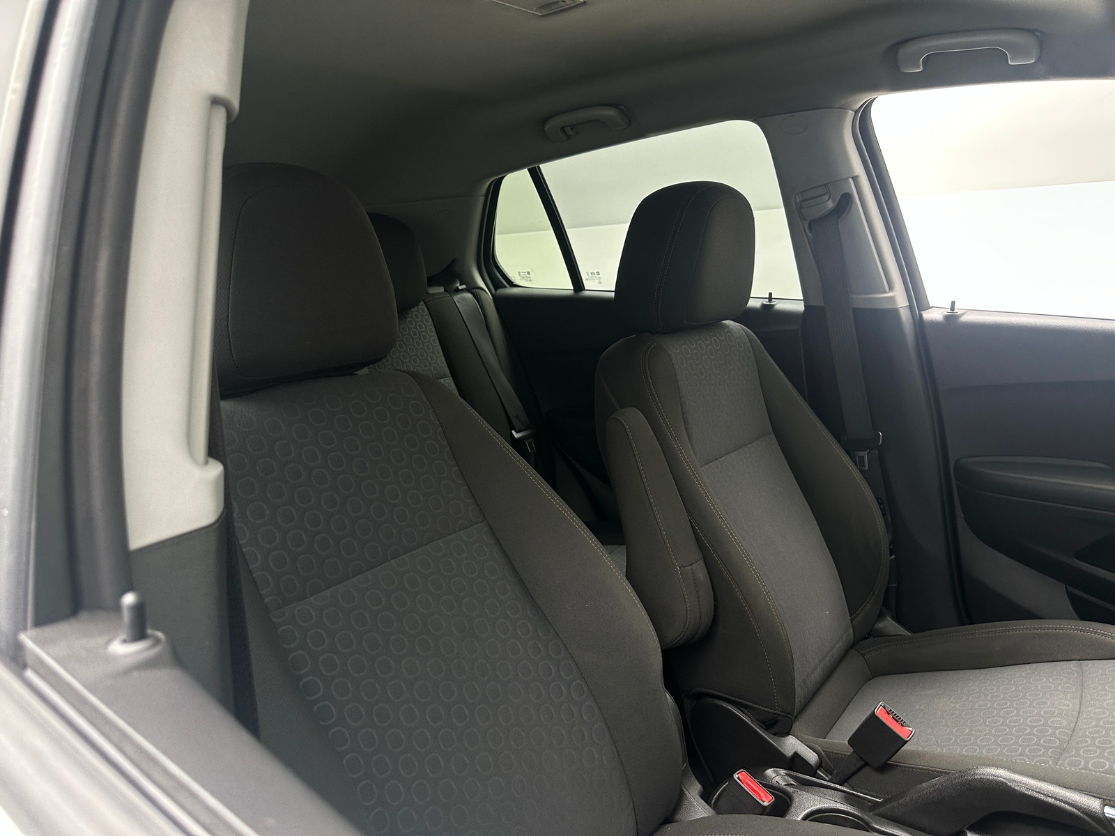 Thumbnail: 2020 Chevrolet Trax - 2