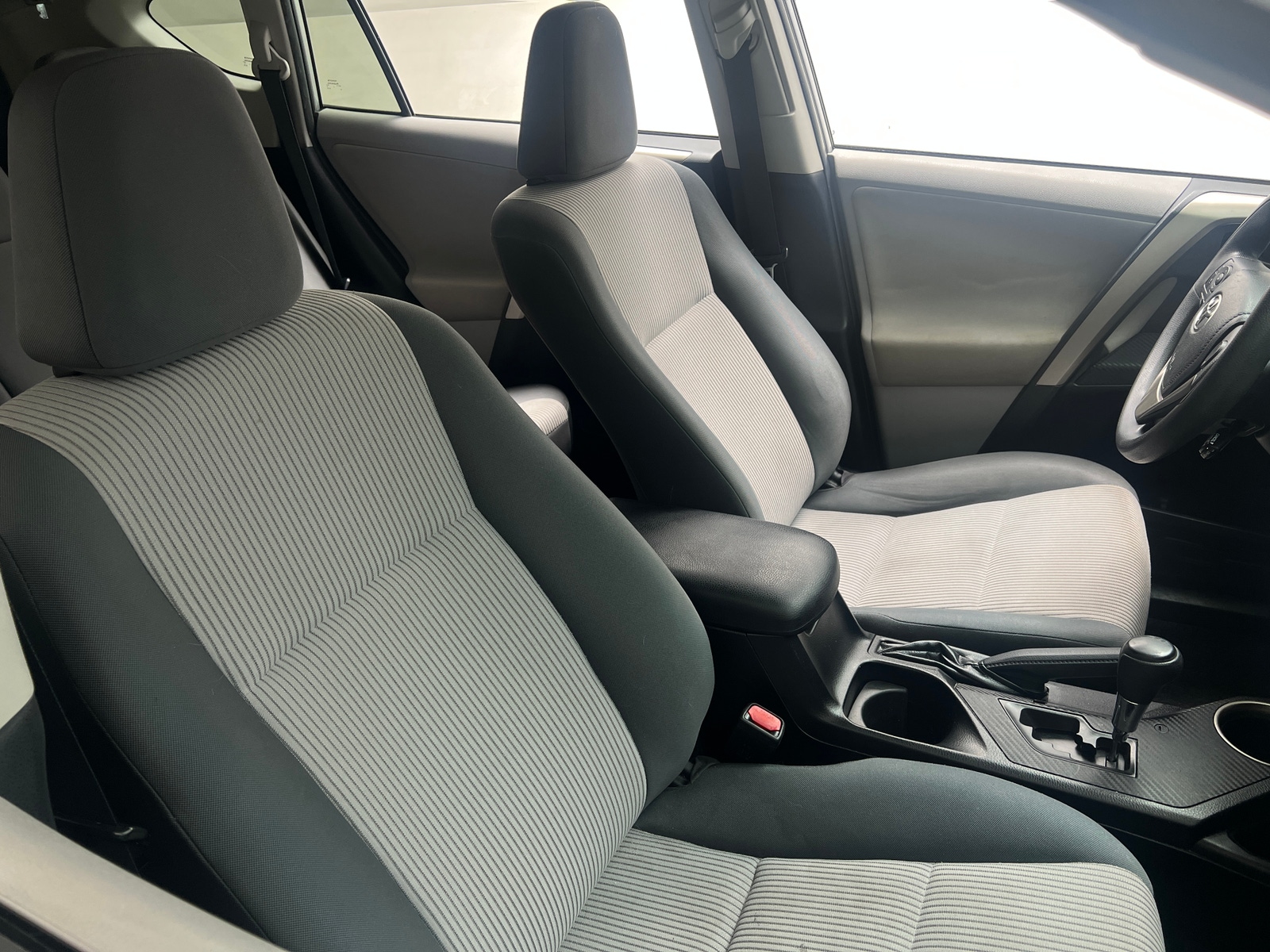 Thumbnail: 2013 Toyota RAV4 - 2