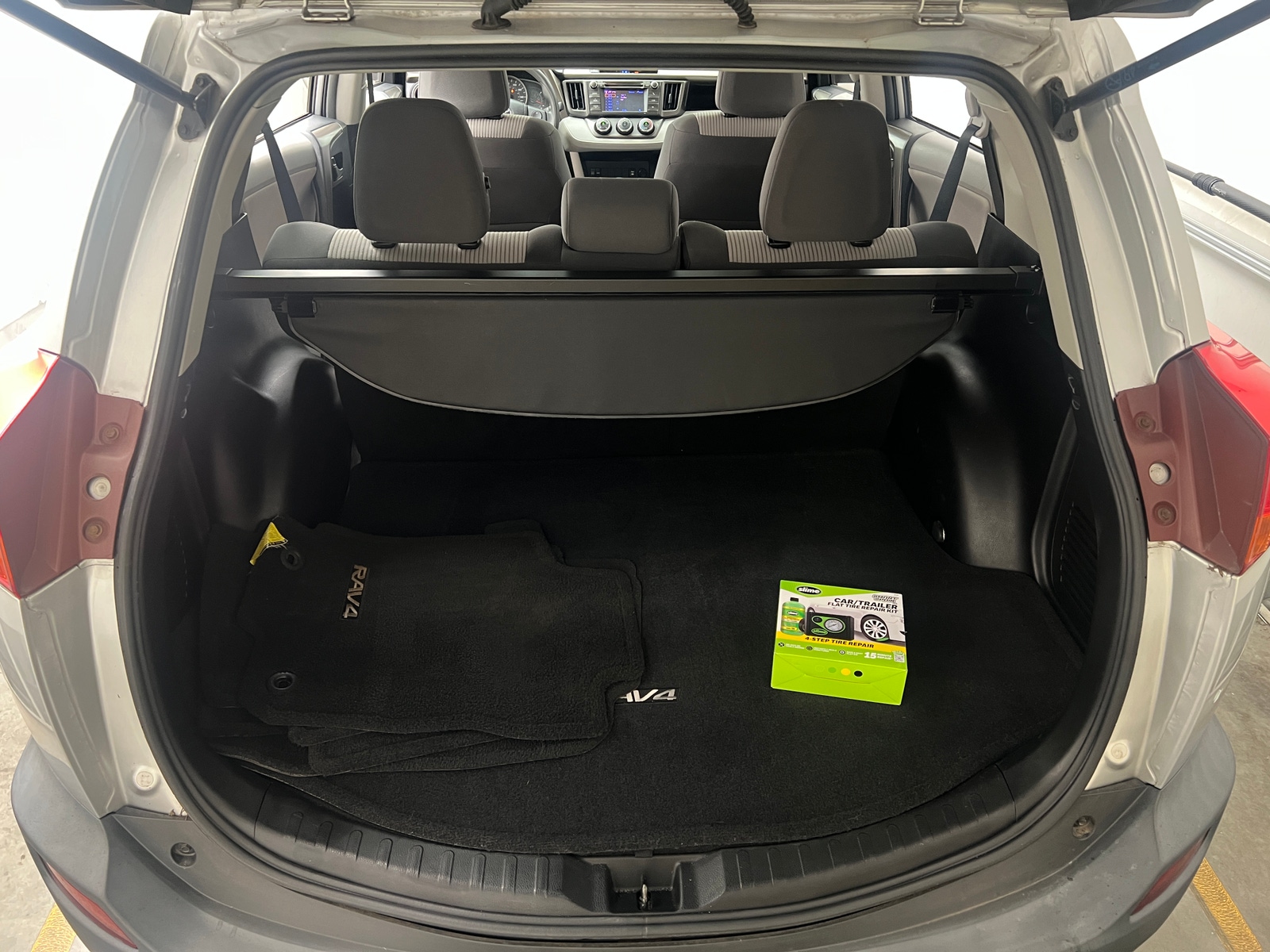 Thumbnail: 2013 Toyota RAV4 - 7