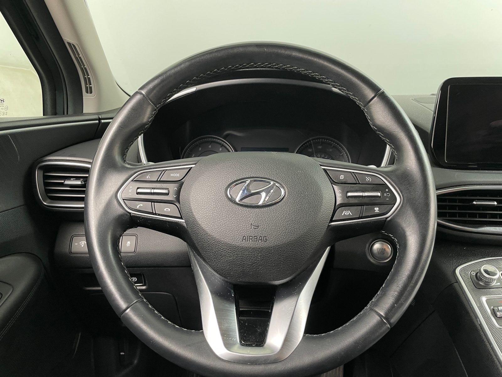 Thumbnail: 2023 Hyundai Santa Fe - 5