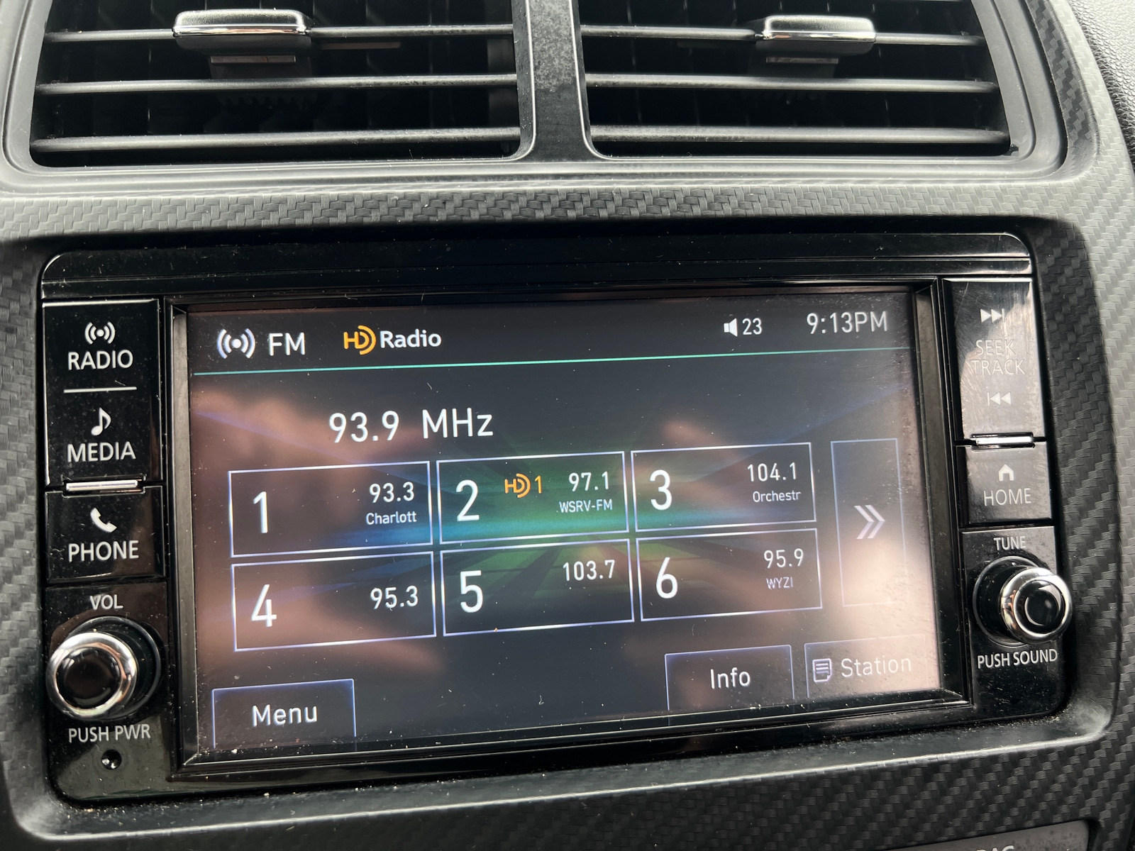 Thumbnail: 2024 Mitsubishi Outlander Sport - 4