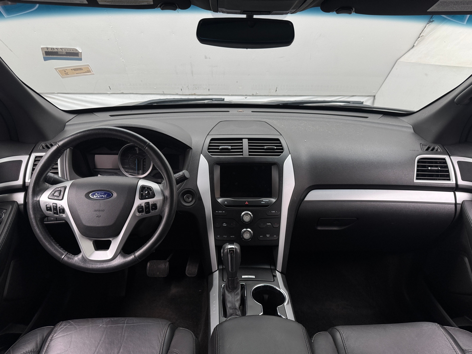 Thumbnail: 2015 Ford Explorer - 2