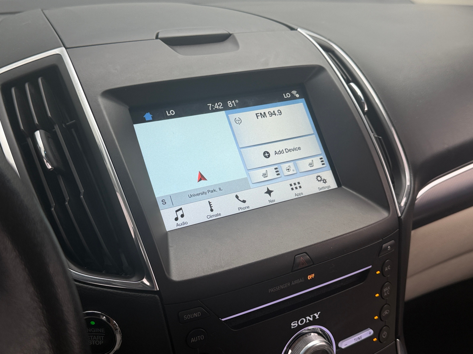 Thumbnail: 2017 Ford Edge - 3